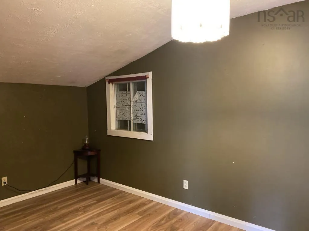 401 Highway, Mount Uniacke, NS B0S 1B0, 2 Bedrooms Bedrooms, ,3 BathroomsBathrooms,Residential,For Sale,Highway 1,202513085