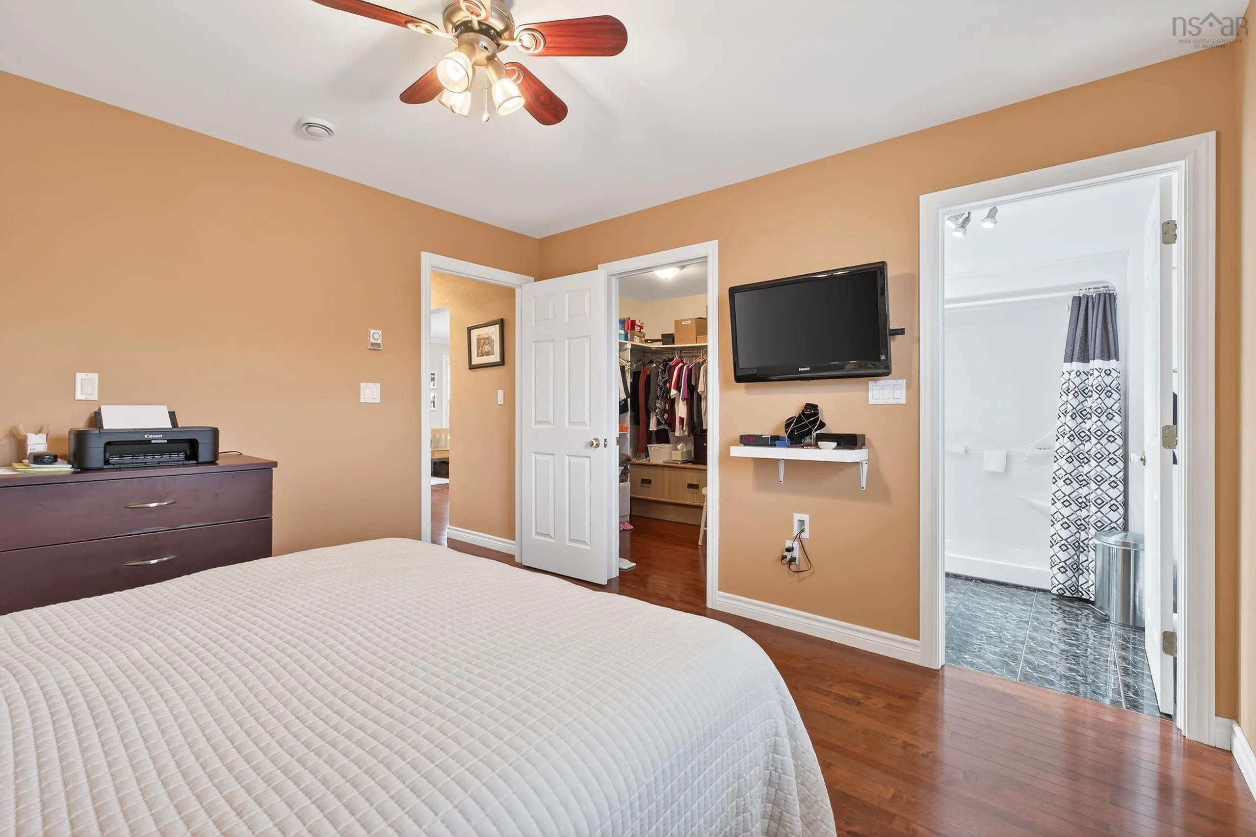 69-71-73-75 Dundee Drive, Sydney, NS B1P 5V2, 8 Bedrooms Bedrooms, ,Residential Income,For Sale,Dundee,202521774
