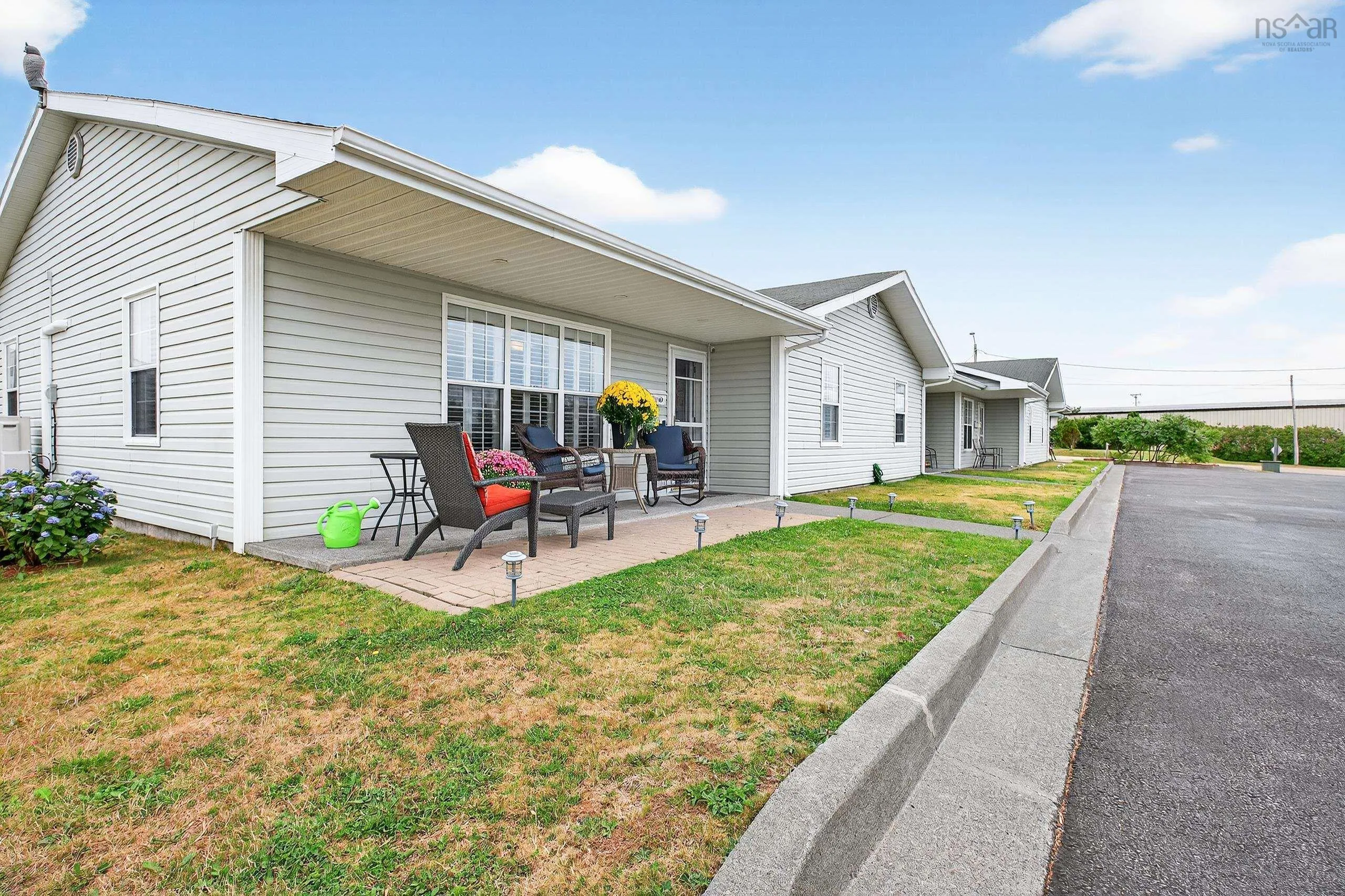 69-71-73-75 Dundee Drive, Sydney, NS B1P 5V2, 8 Bedrooms Bedrooms, ,Residential Income,For Sale,Dundee,202521774