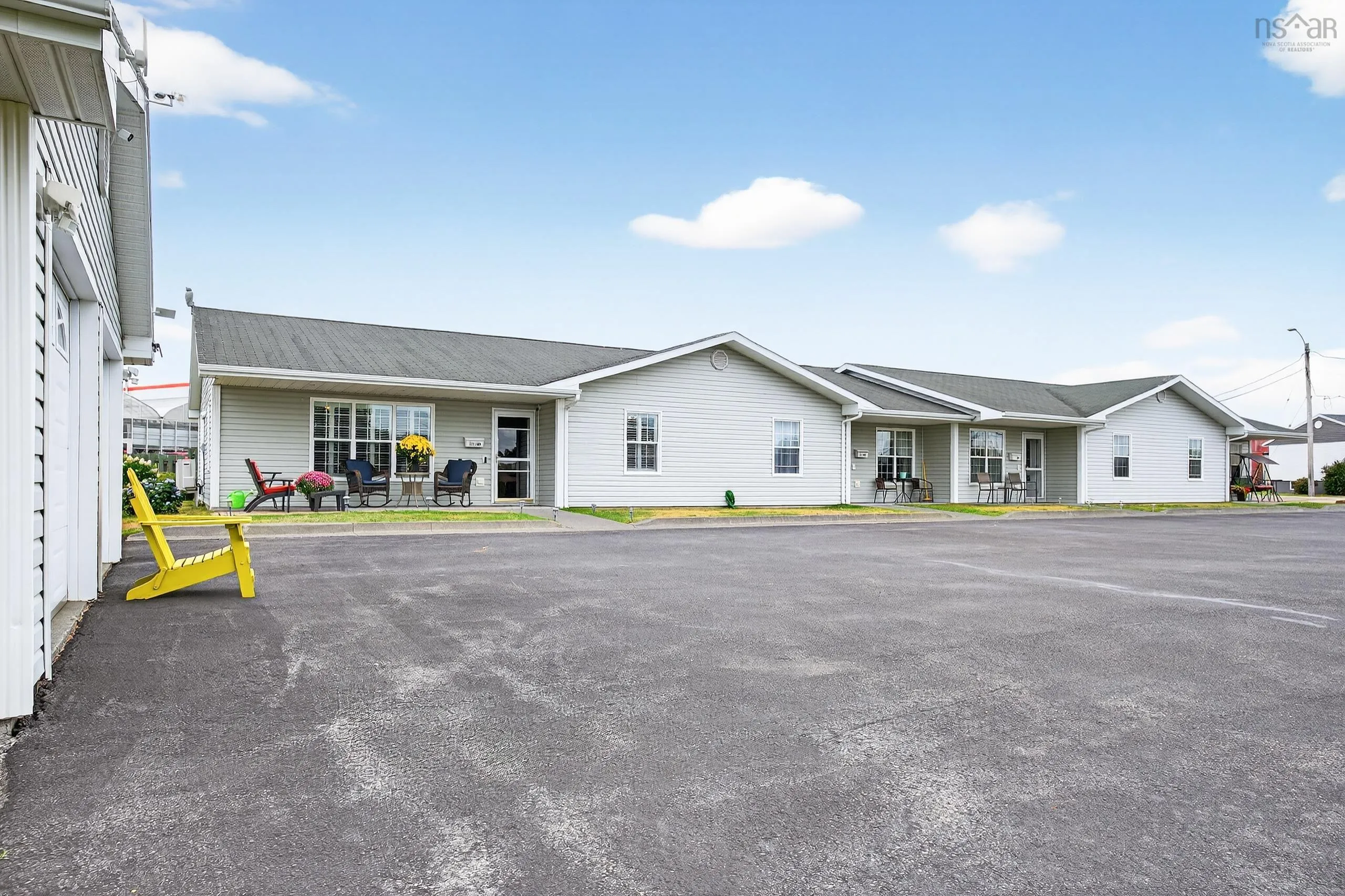 69-71-73-75 Dundee Drive, Sydney, NS B1P 5V2, 8 Bedrooms Bedrooms, ,Residential Income,For Sale,Dundee,202521774
