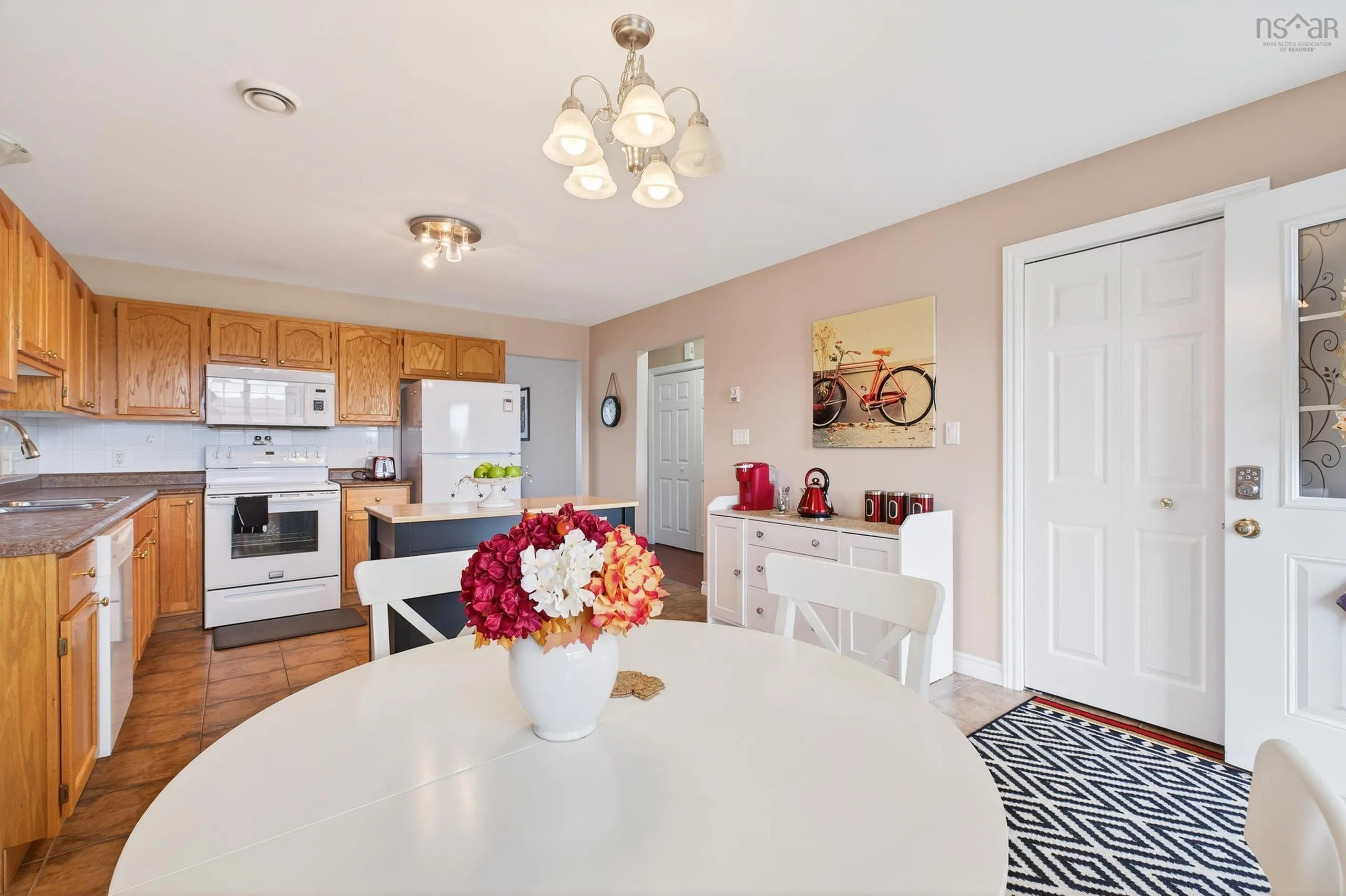 69-71-73-75 Dundee Drive, Sydney, NS B1P 5V2, 8 Bedrooms Bedrooms, ,Residential Income,For Sale,Dundee,202521774