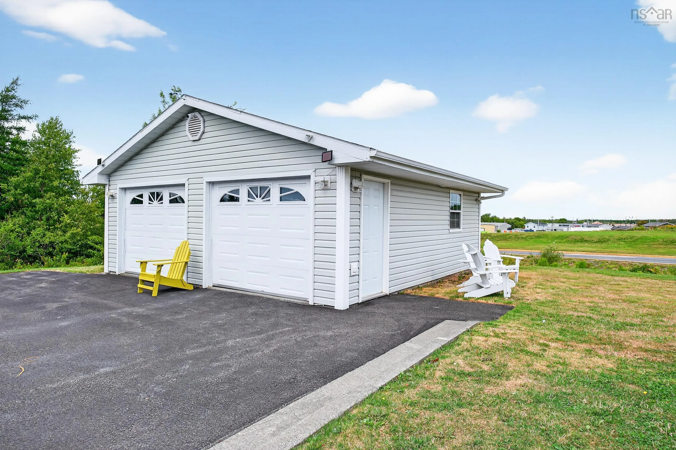 69-71-73-75 Dundee Drive, Sydney, NS B1P 5V2, 8 Bedrooms Bedrooms, ,Residential Income,For Sale,Dundee,202521774