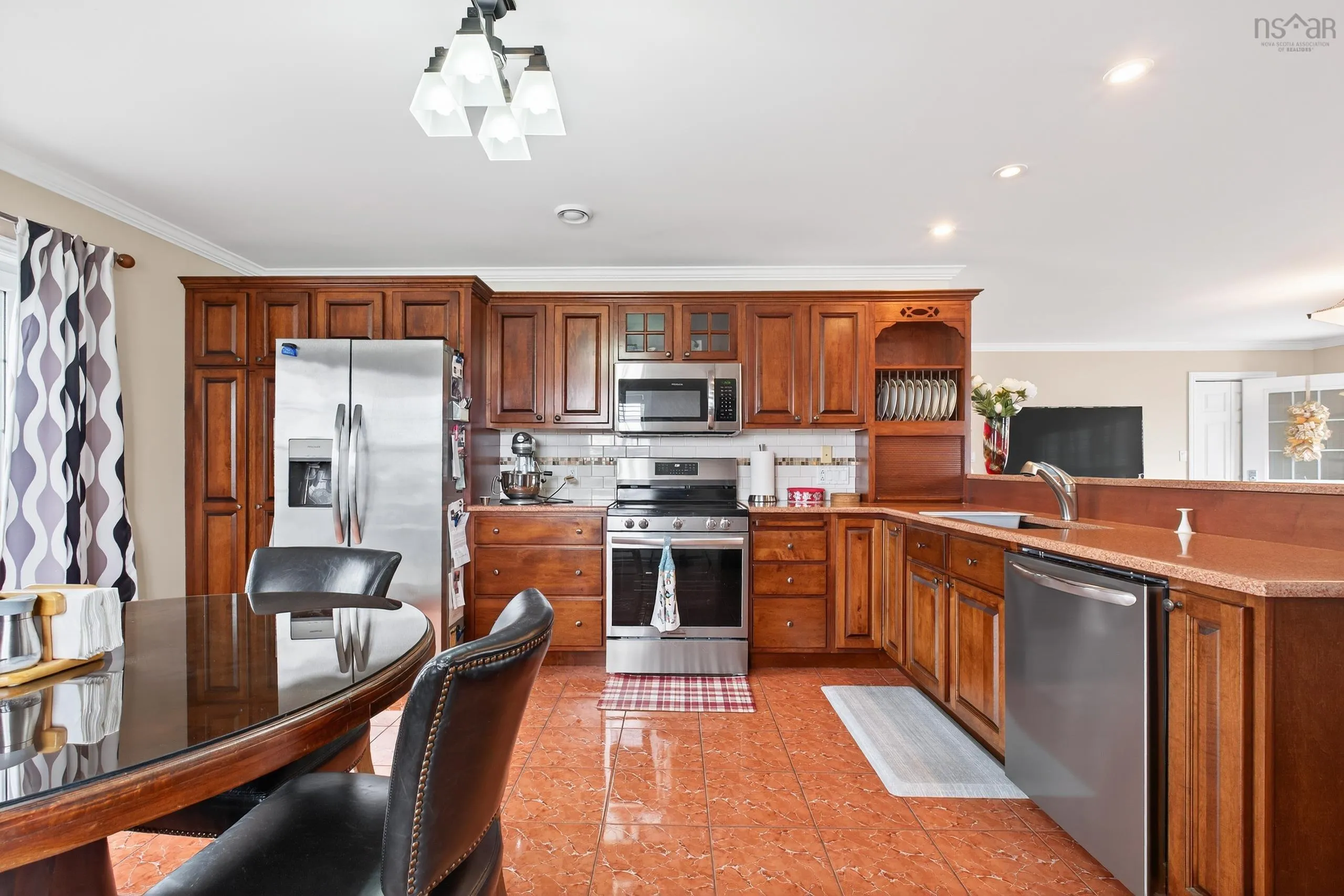 69-71-73-75 Dundee Drive, Sydney, NS B1P 5V2, 8 Bedrooms Bedrooms, ,Residential Income,For Sale,Dundee,202521774