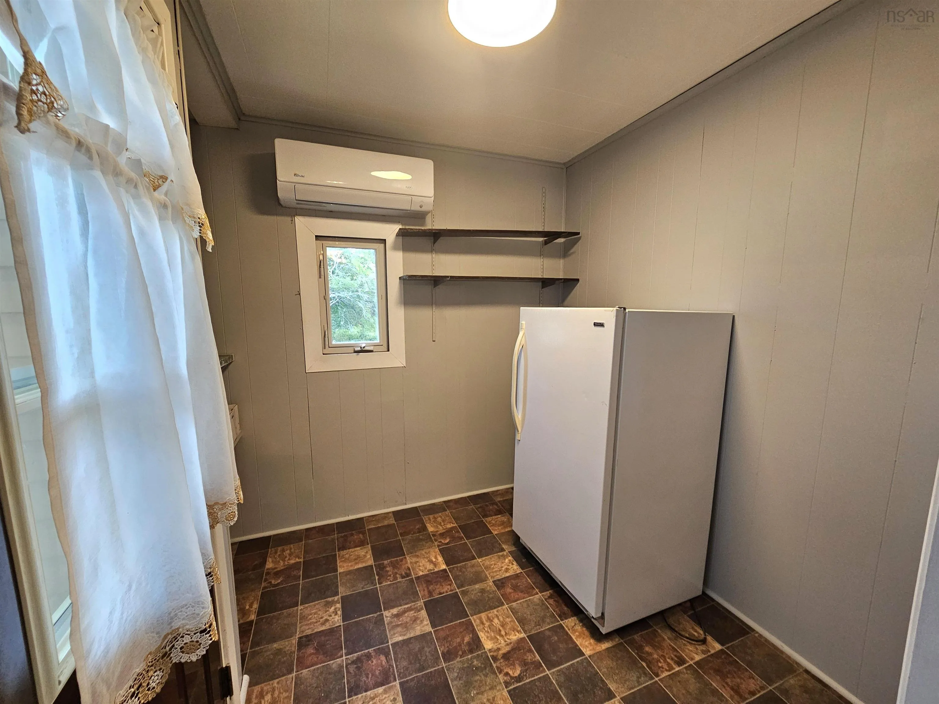 44 Colonel Street, Bras Dor, NS B1Y 2L3, 3 Bedrooms Bedrooms, ,1 BathroomBathrooms,Residential,For Sale,Colonel,202522775