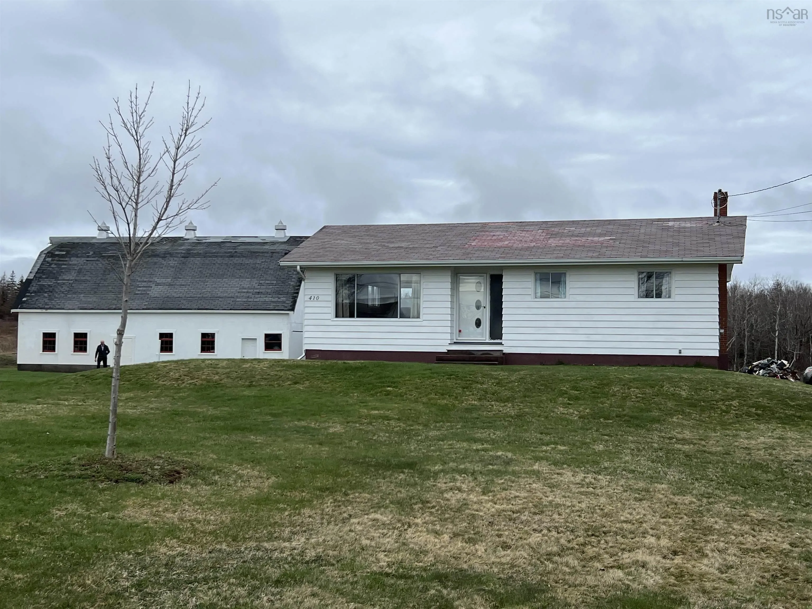410 Neville Street, Reserve Mines, NS B1E 1G5, 3 Bedrooms Bedrooms, ,1 BathroomBathrooms,Farm,For Sale,Neville,202512774