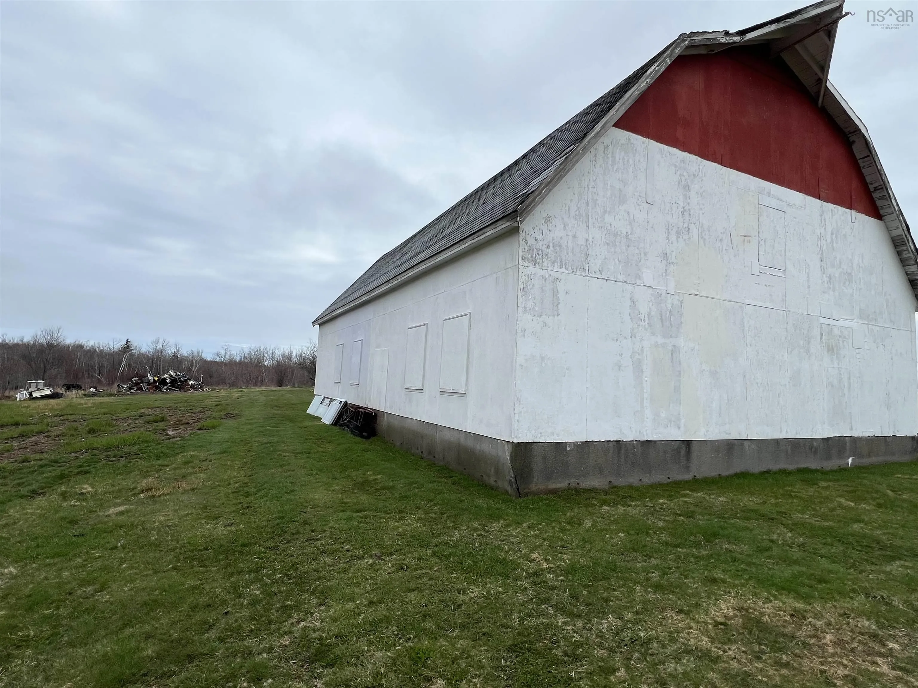 410 Neville Street, Reserve Mines, NS B1E 1G5, 3 Bedrooms Bedrooms, ,1 BathroomBathrooms,Farm,For Sale,Neville,202512774