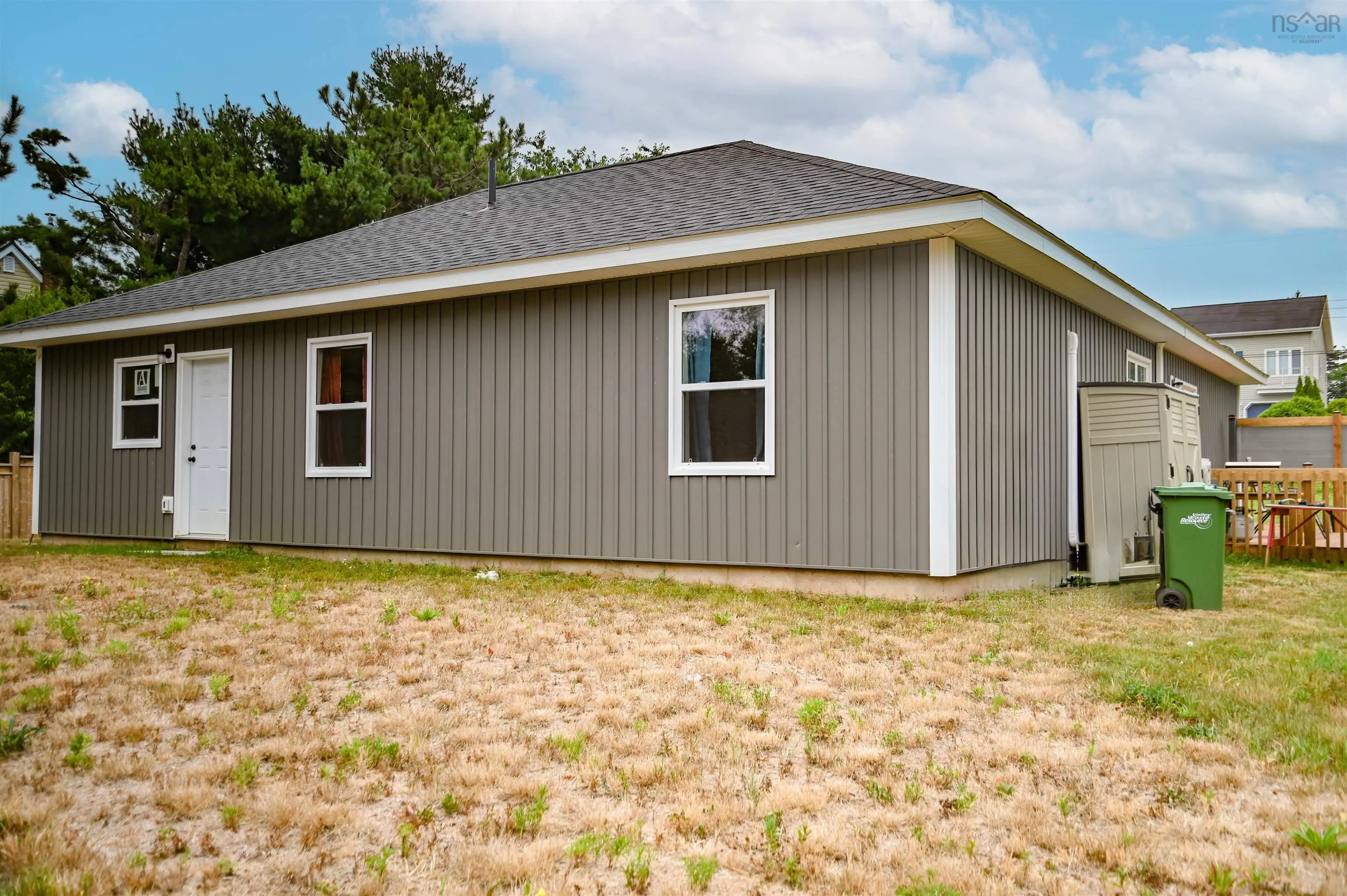 35 Blomidon View Dr, Port Williams, NS B0P 1T0, 2 Bedrooms Bedrooms, ,1 BathroomBathrooms,Residential,For Sale,Blomidon View Dr,202522289