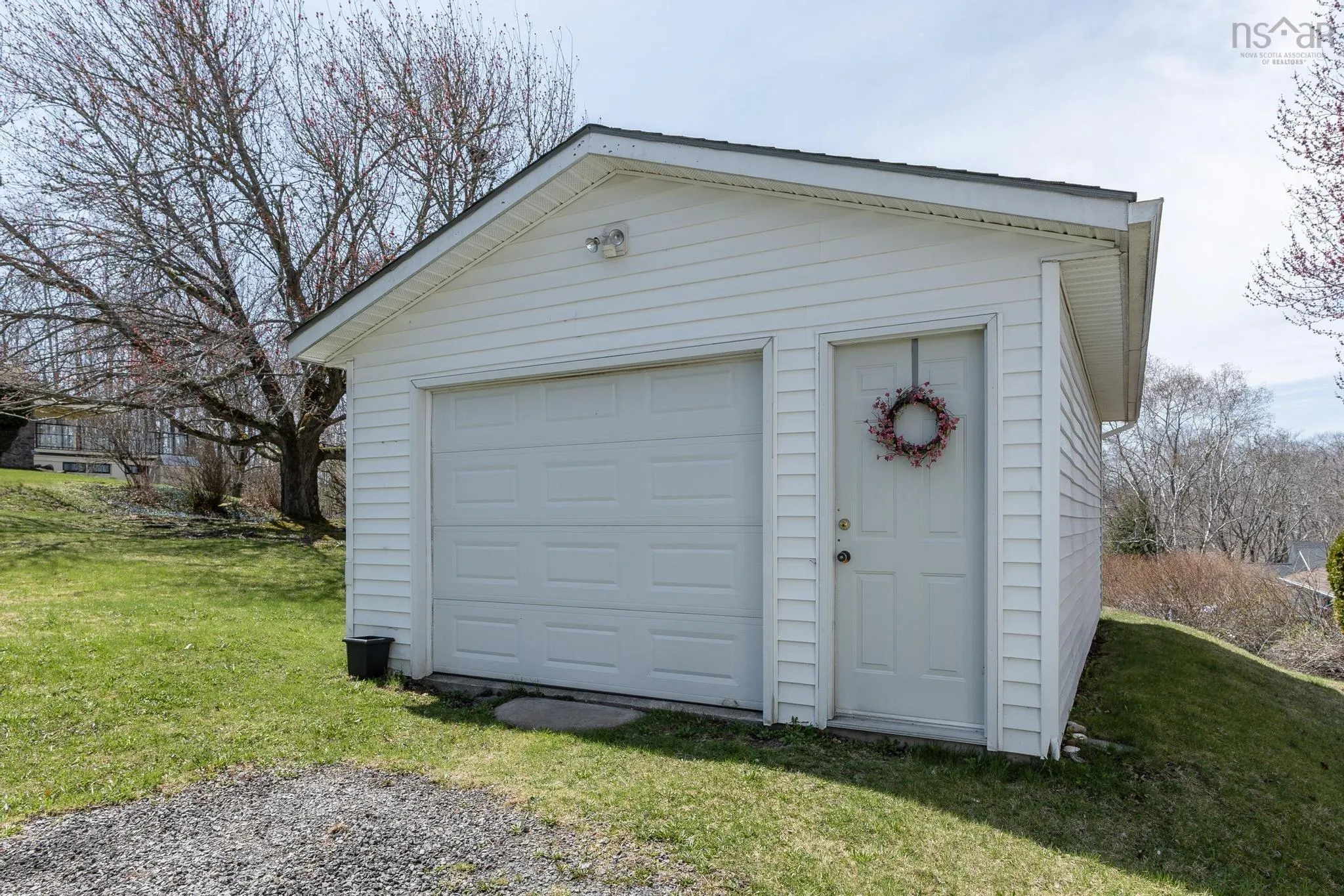 220 Alexander Street, Windsor Ns B0n 2t0, 4 Bedrooms Bedrooms, ,2 BathroomsBathrooms,Residential,For Sale,Alexander,202509335