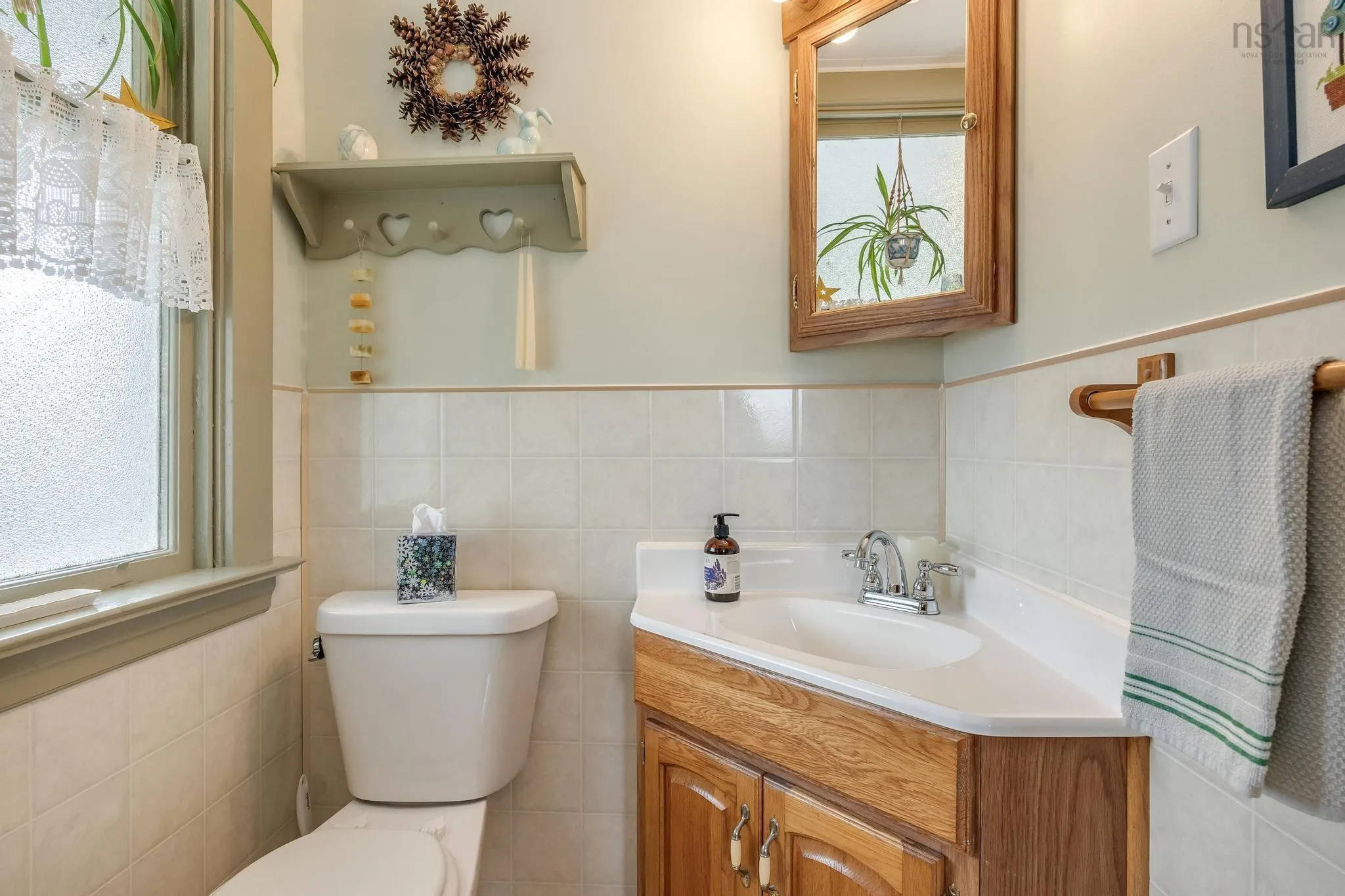 220 Alexander Street, Windsor Ns B0n 2t0, 4 Bedrooms Bedrooms, ,2 BathroomsBathrooms,Residential,For Sale,Alexander,202509335