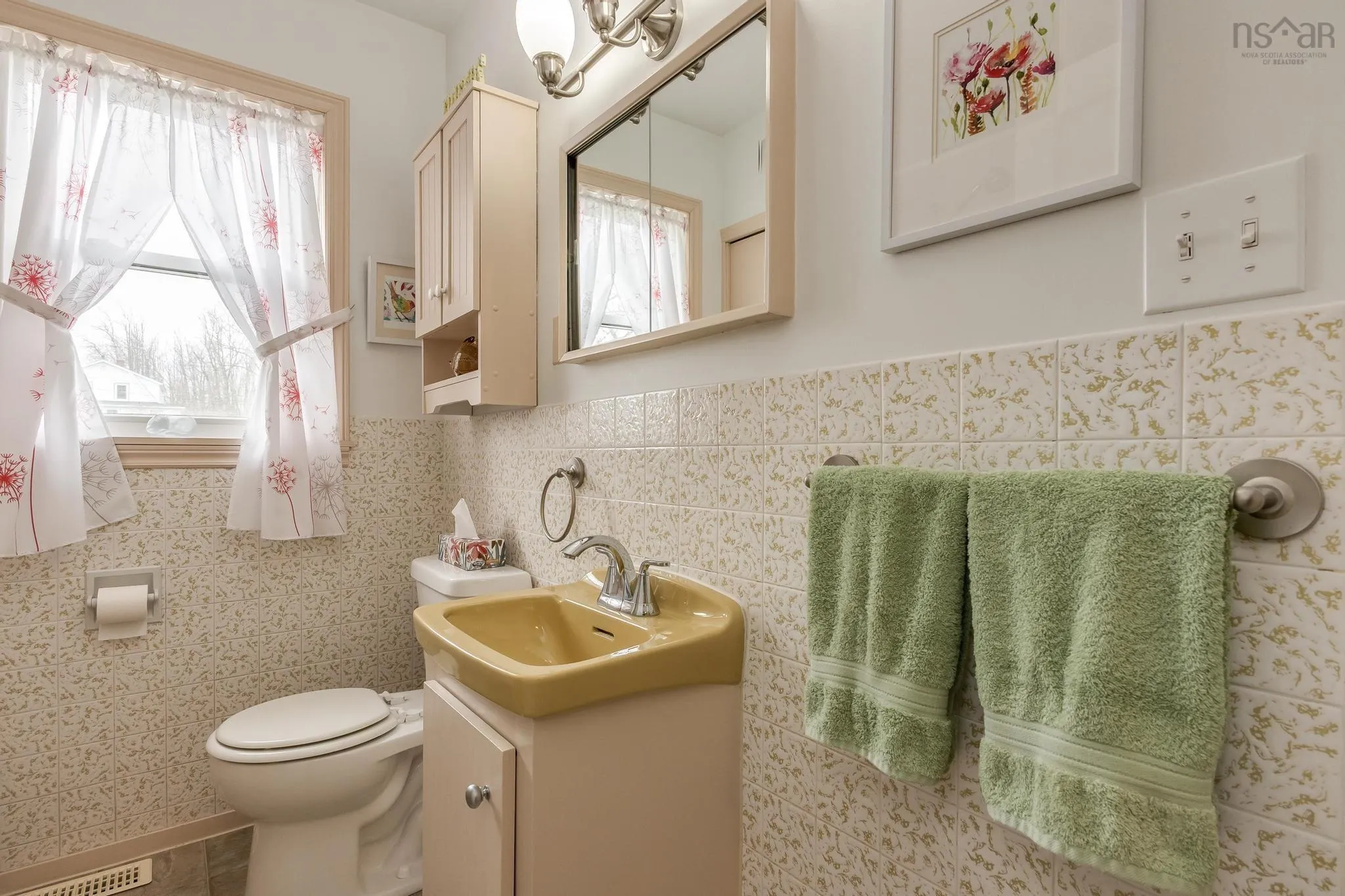 220 Alexander Street, Windsor Ns B0n 2t0, 4 Bedrooms Bedrooms, ,2 BathroomsBathrooms,Residential,For Sale,Alexander,202509335