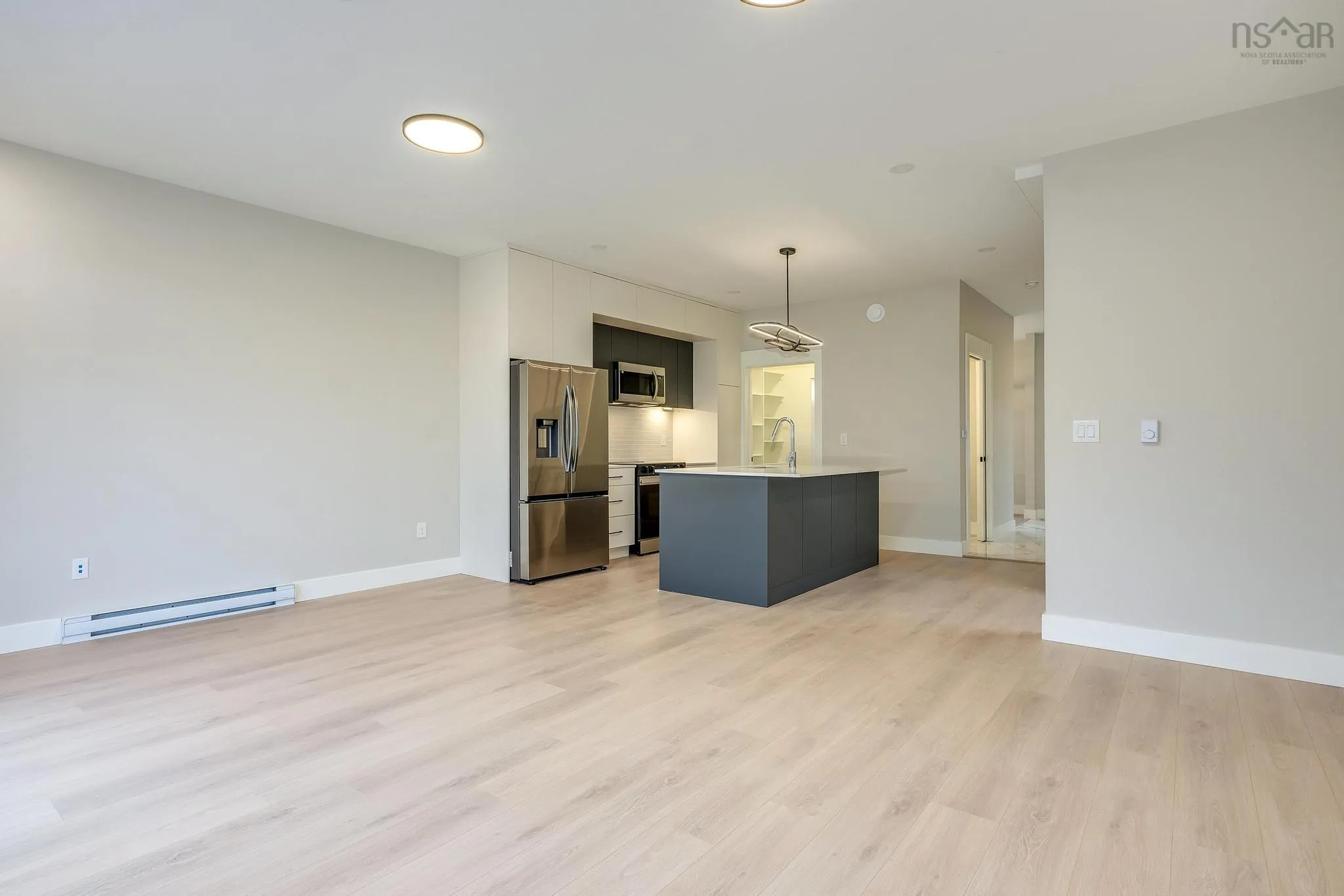 81b-183 Colonial Crescent, Halifax, NS B3R 2H8, 5 Bedrooms Bedrooms, ,4 BathroomsBathrooms,Residential,For Sale,Colonial,202524841