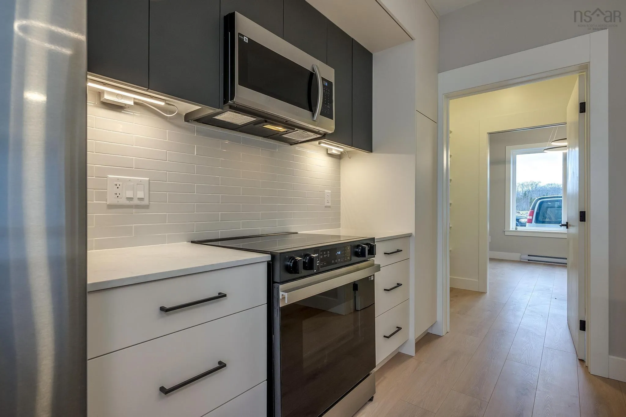 81b-183 Colonial Crescent, Halifax, NS B3R 2H8, 5 Bedrooms Bedrooms, ,4 BathroomsBathrooms,Residential,For Sale,Colonial,202524841