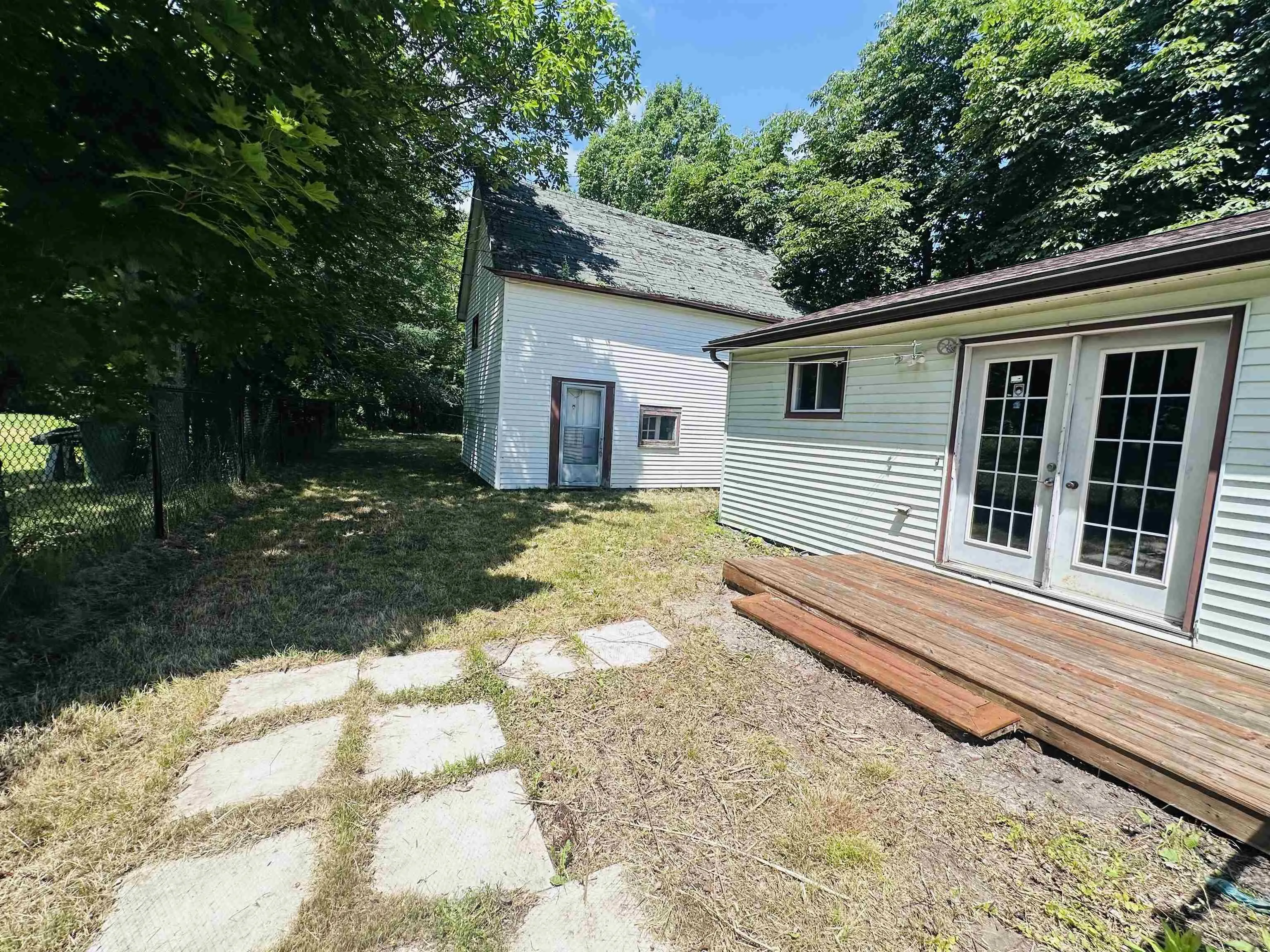 210 Victoria Road, Bridgewater, NS B4V 2N9, 3 Bedrooms Bedrooms, ,2 BathroomsBathrooms,Residential,For Sale,Victoria,202519635