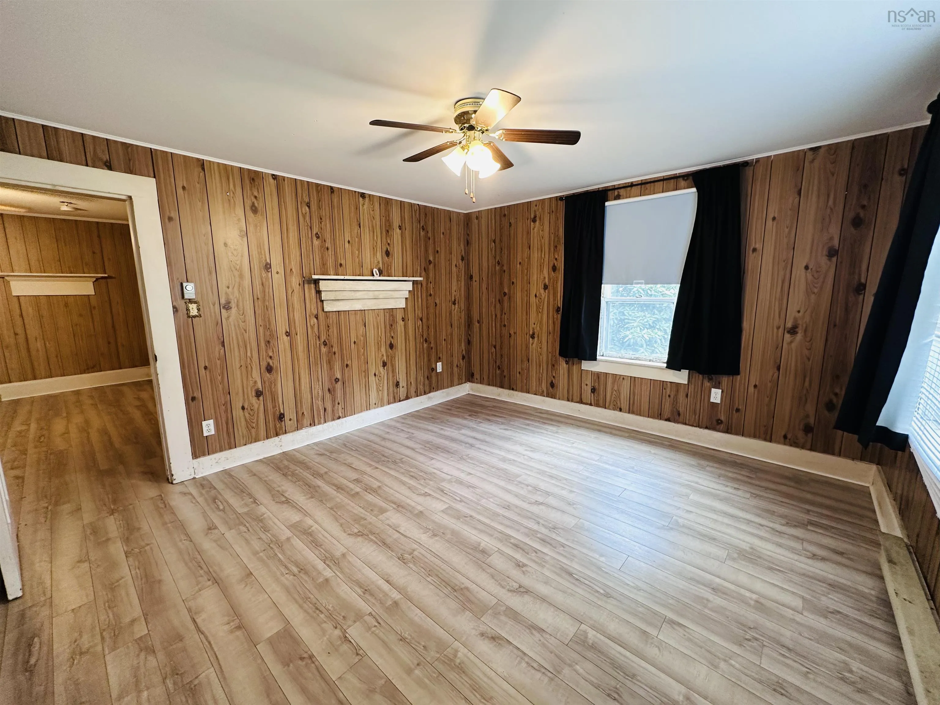 210 Victoria Road, Bridgewater, NS B4V 2N9, 3 Bedrooms Bedrooms, ,2 BathroomsBathrooms,Residential,For Sale,Victoria,202519635