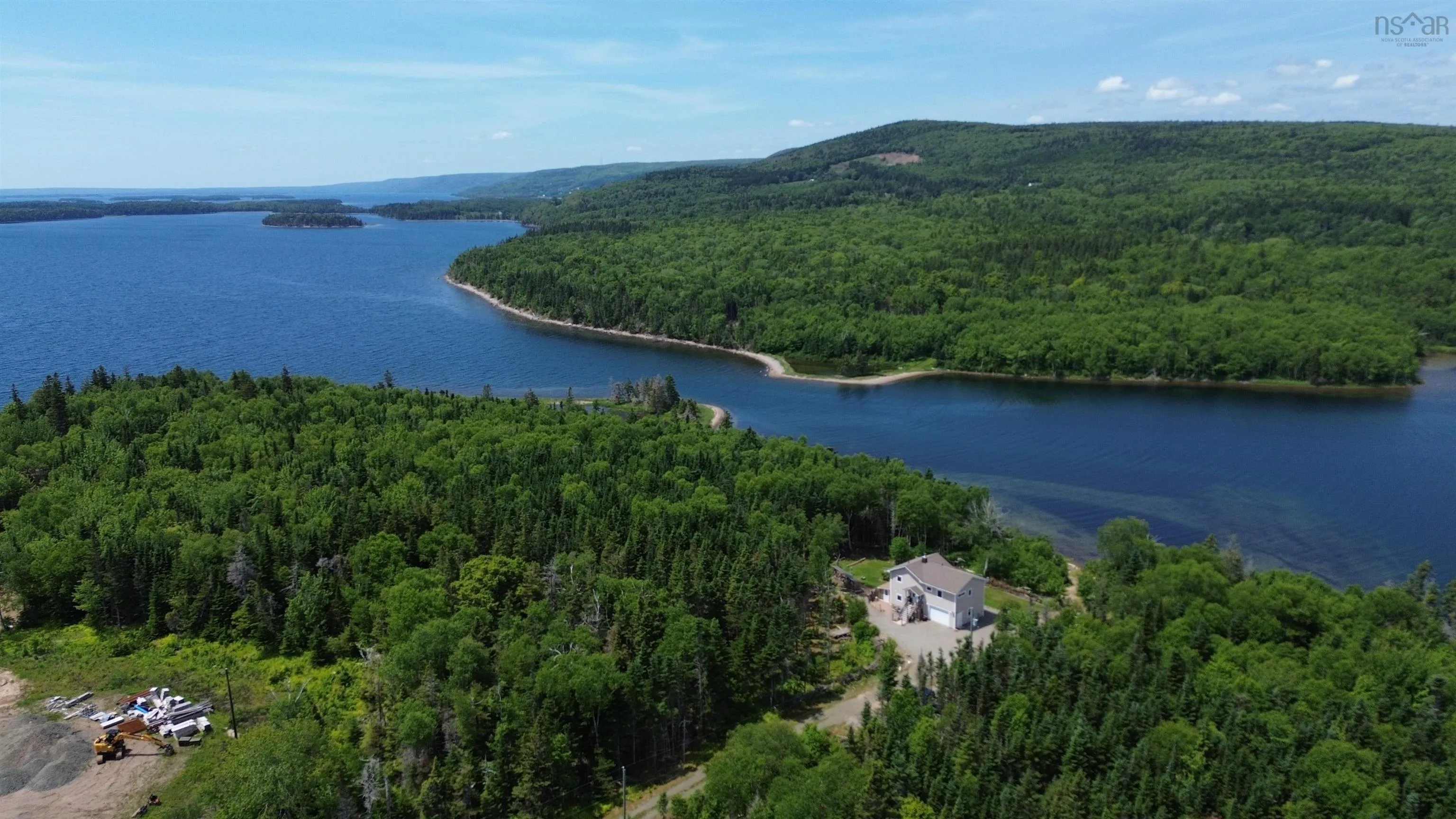 284 Rodney Drive, Militia Point, NS B0E 2Y0, 4 Bedrooms Bedrooms, ,2 BathroomsBathrooms,Residential,For Sale,Rodney,202517792