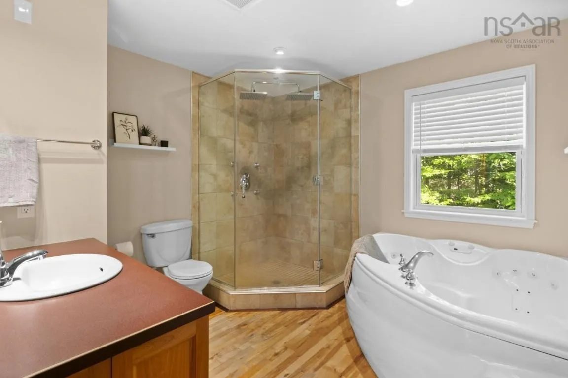 115 Springfield Lake Road, Middle Sackville, NS B4E 3B1, 2 Bedrooms Bedrooms, ,2 BathroomsBathrooms,Residential,For Sale,Springfield Lake,202518197