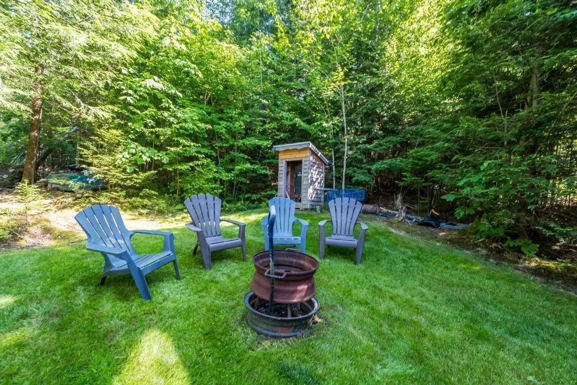 115 Springfield Lake Road, Middle Sackville, NS B4E 3B1, 2 Bedrooms Bedrooms, ,2 BathroomsBathrooms,Residential,For Sale,Springfield Lake,202518197