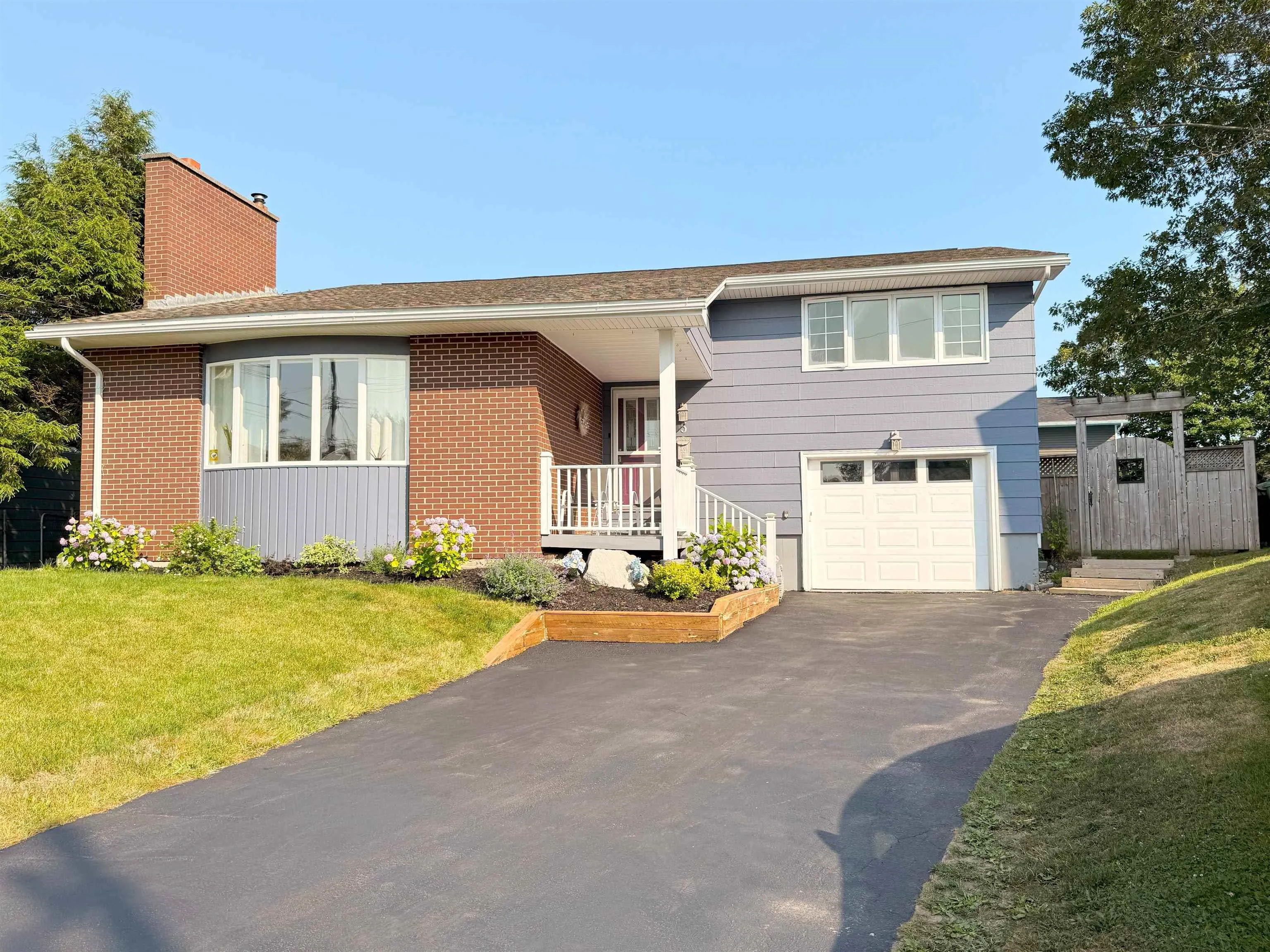 5 Susan Place, Crichton Park, NS B3A 4M3, 4 Bedrooms Bedrooms, ,3 BathroomsBathrooms,Residential,For Sale,Susan,202519588