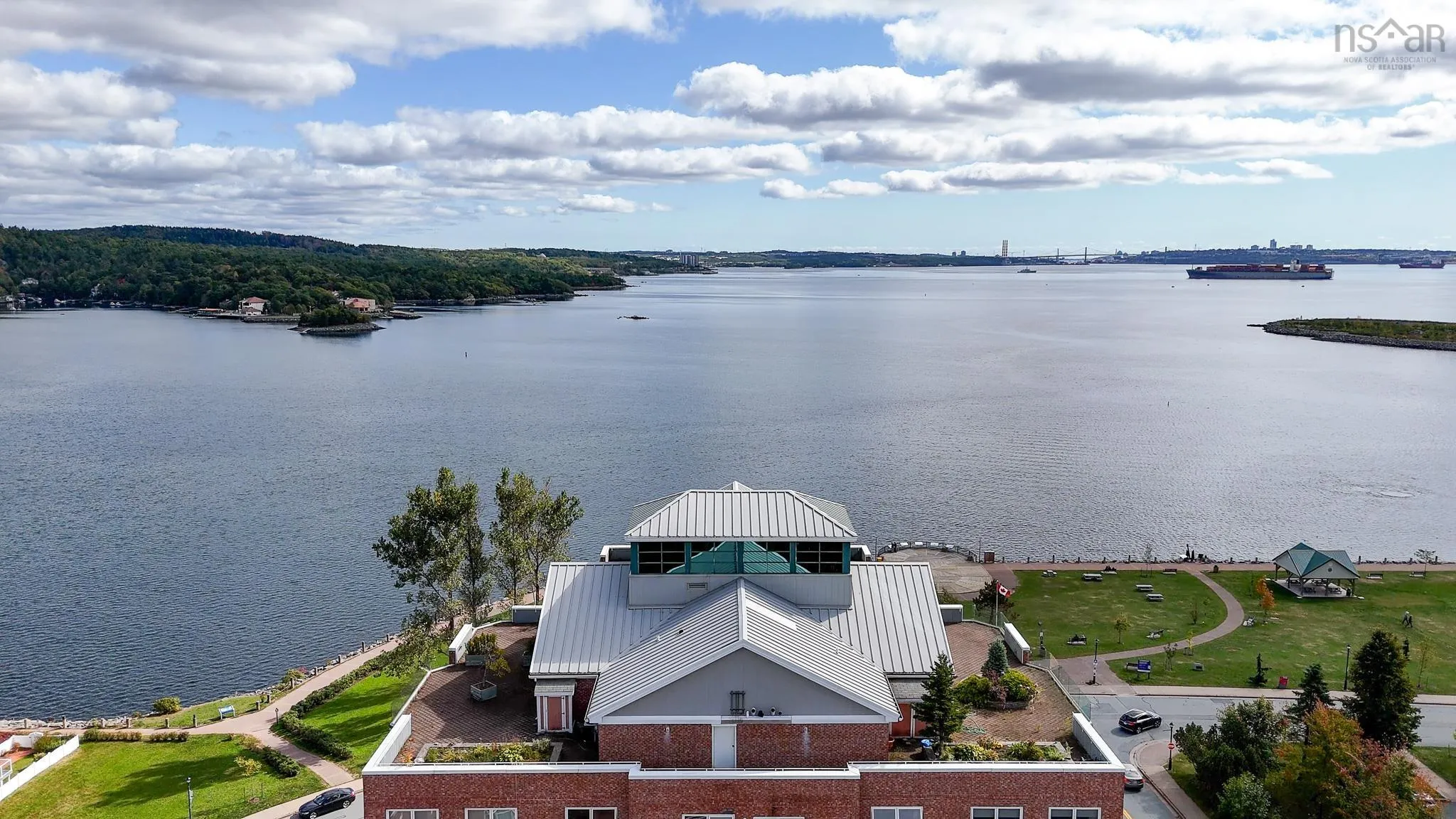 303-99 Waterfront Drive, Bedford, NS B4A 4K5, 3 Bedrooms Bedrooms, ,3 BathroomsBathrooms,Residential,For Sale,Waterfront,202512254