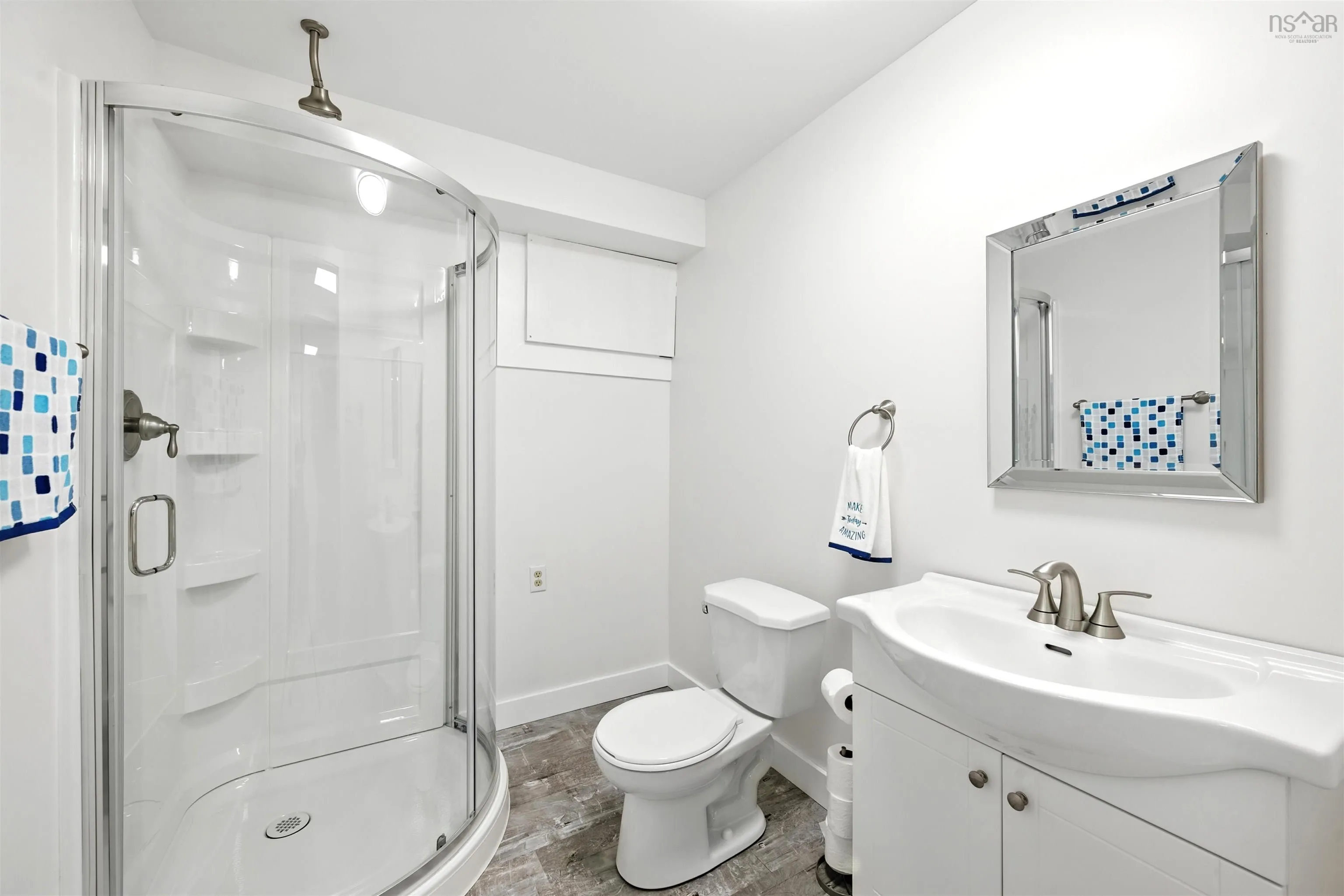 18 Archibald Drive, Fall River, NS B2T 1E8, 2 Bedrooms Bedrooms, ,2 BathroomsBathrooms,Residential,For Sale,Archibald,202518700