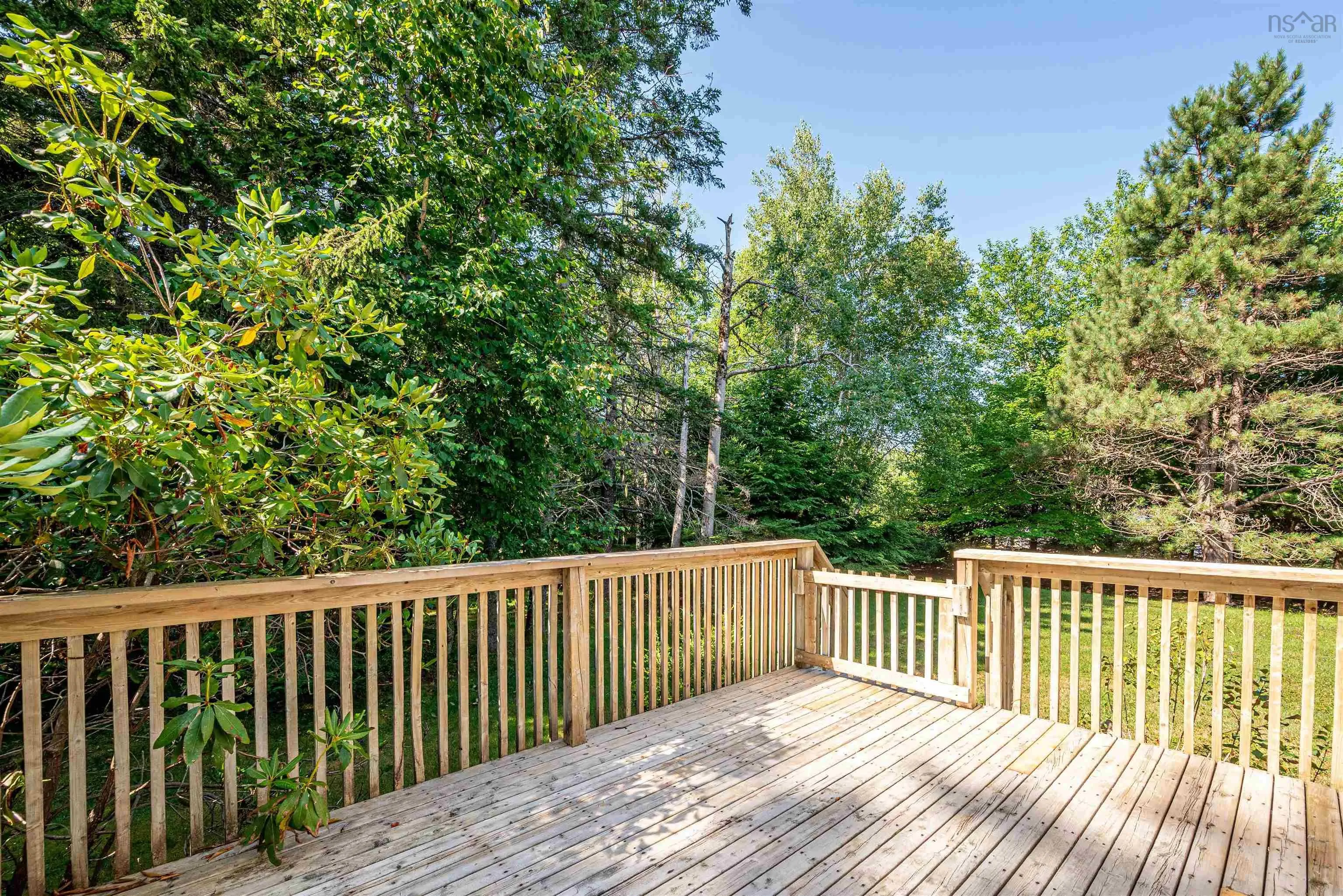 18 Archibald Drive, Fall River, NS B2T 1E8, 2 Bedrooms Bedrooms, ,2 BathroomsBathrooms,Residential,For Sale,Archibald,202518700
