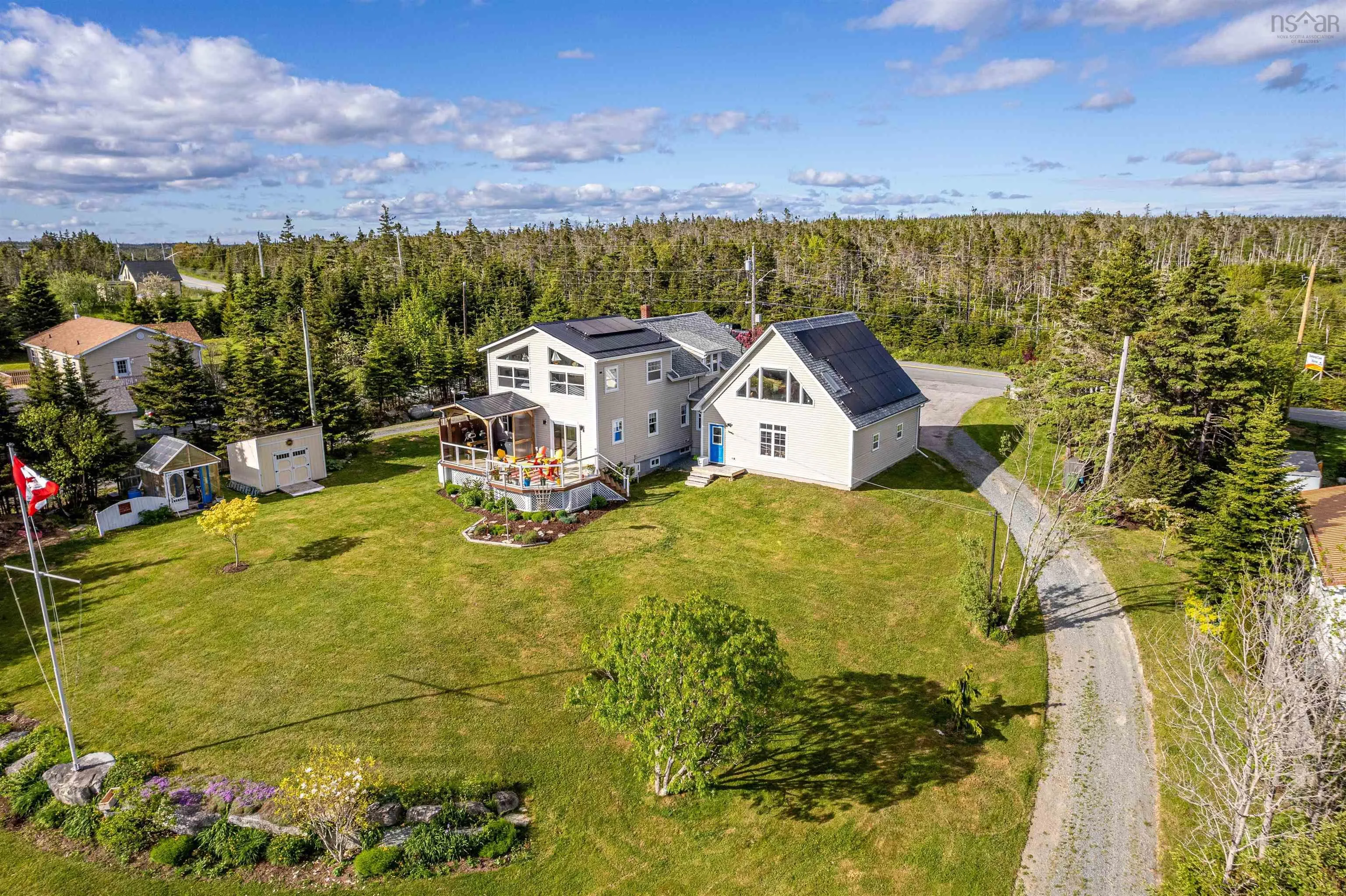 2270 Ostrea Lake Road, Ostrea Lake, NS B0J 2L0, 4 Bedrooms Bedrooms, ,3 BathroomsBathrooms,Residential,For Sale,Ostrea Lake,202522673