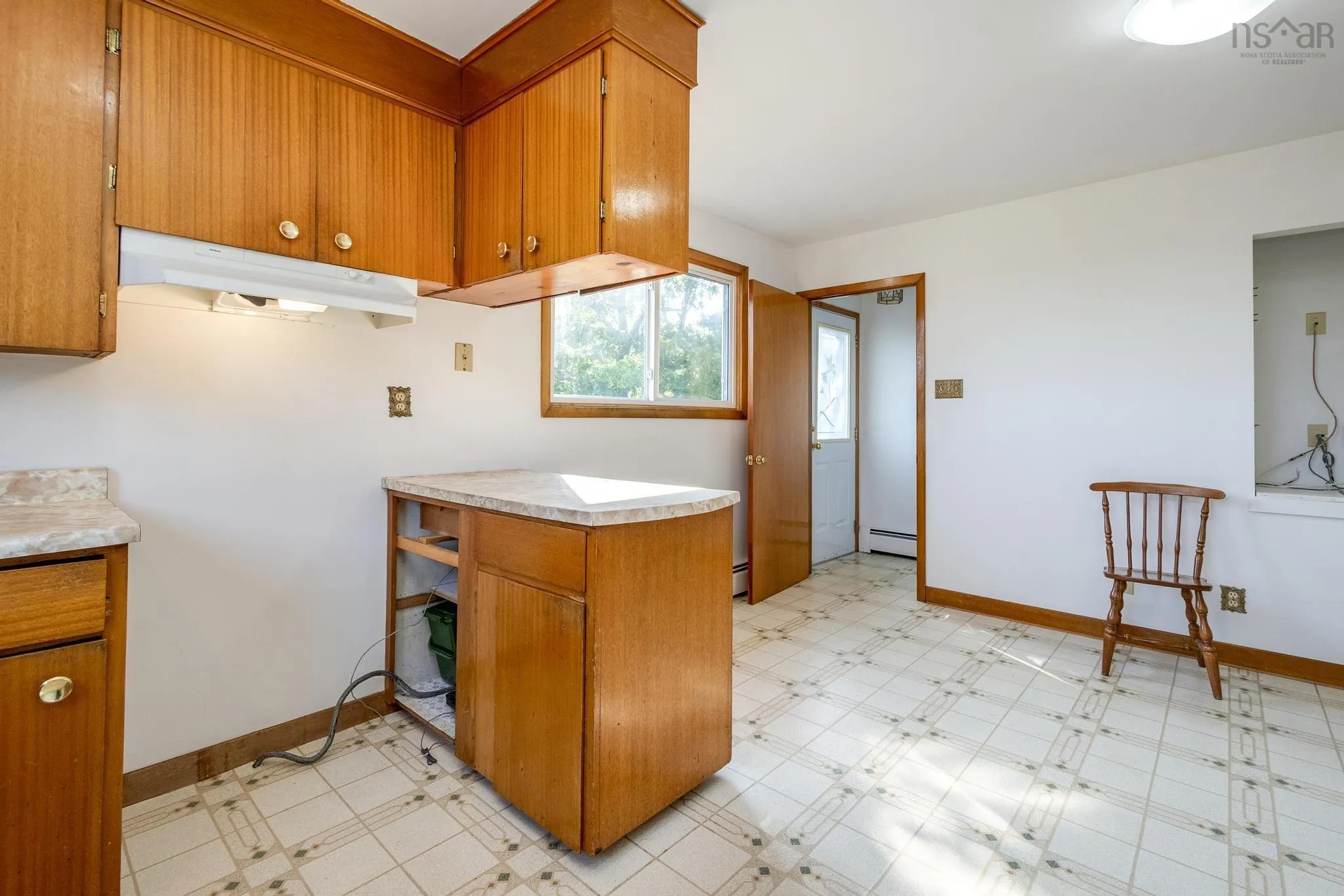 6 Austen Drive, Dartmouth, NS B2W 3M2, 4 Bedrooms Bedrooms, ,2 BathroomsBathrooms,Residential,For Sale,Austen,202521174