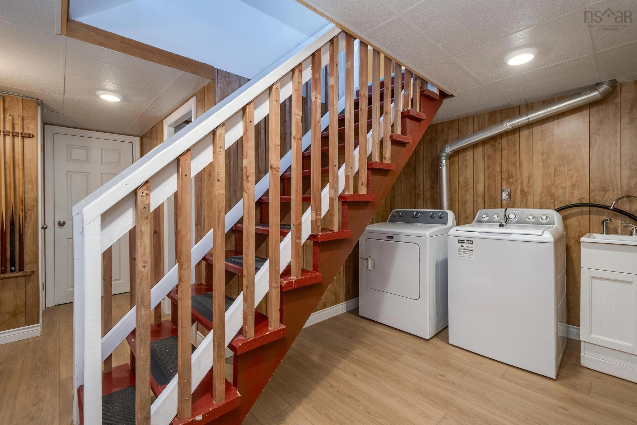 6 Austen Drive, Dartmouth, NS B2W 3M2, 4 Bedrooms Bedrooms, ,2 BathroomsBathrooms,Residential,For Sale,Austen,202521174