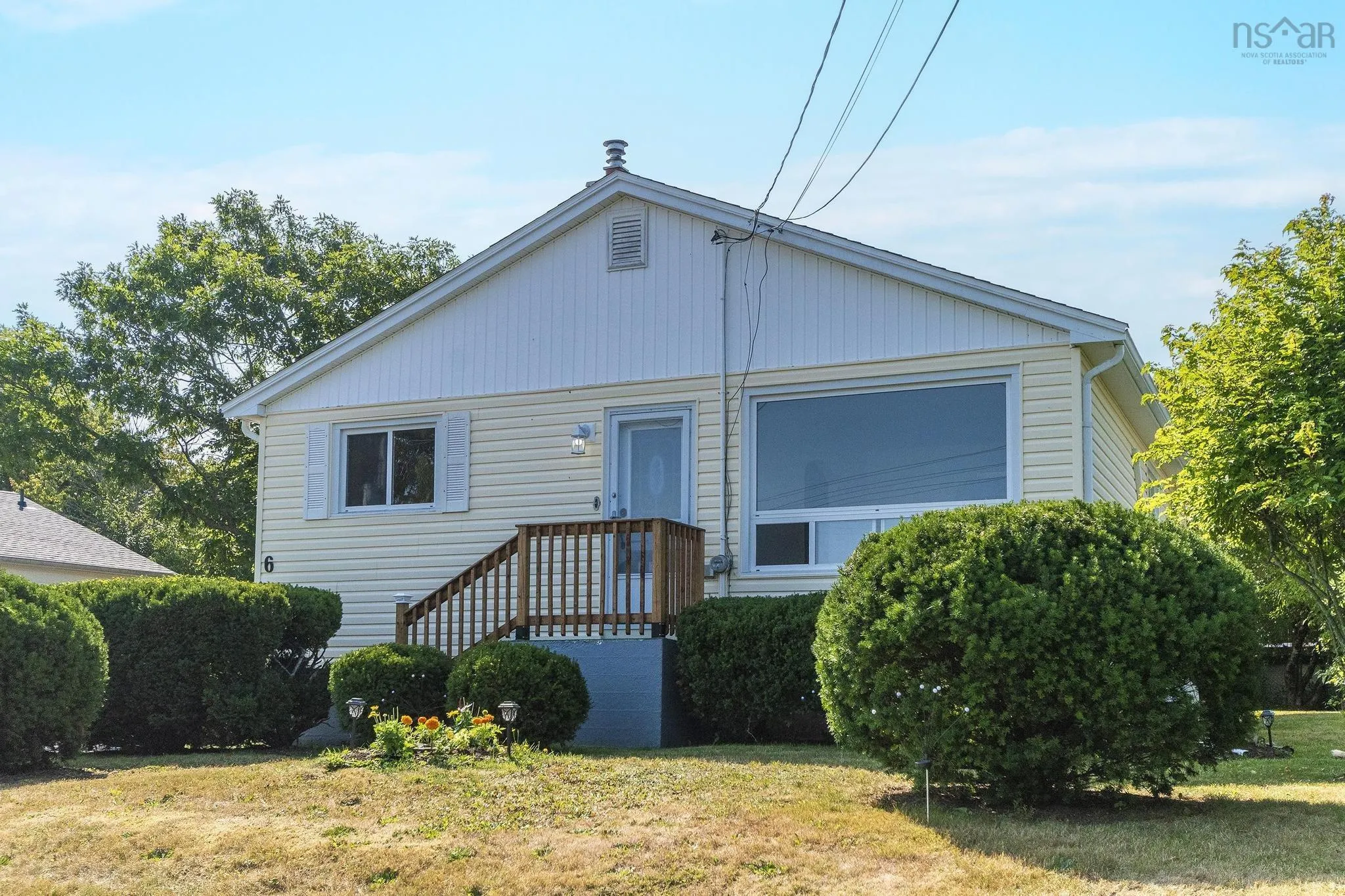 6 Austen Drive, Dartmouth, NS B2W 3M2, 4 Bedrooms Bedrooms, ,2 BathroomsBathrooms,Residential,For Sale,Austen,202521174