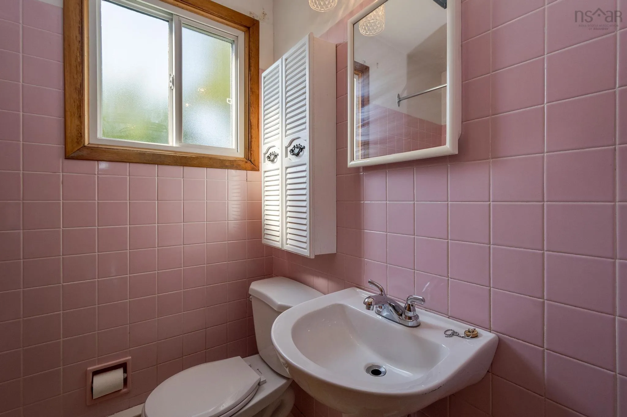 6 Austen Drive, Dartmouth, NS B2W 3M2, 4 Bedrooms Bedrooms, ,2 BathroomsBathrooms,Residential,For Sale,Austen,202521174
