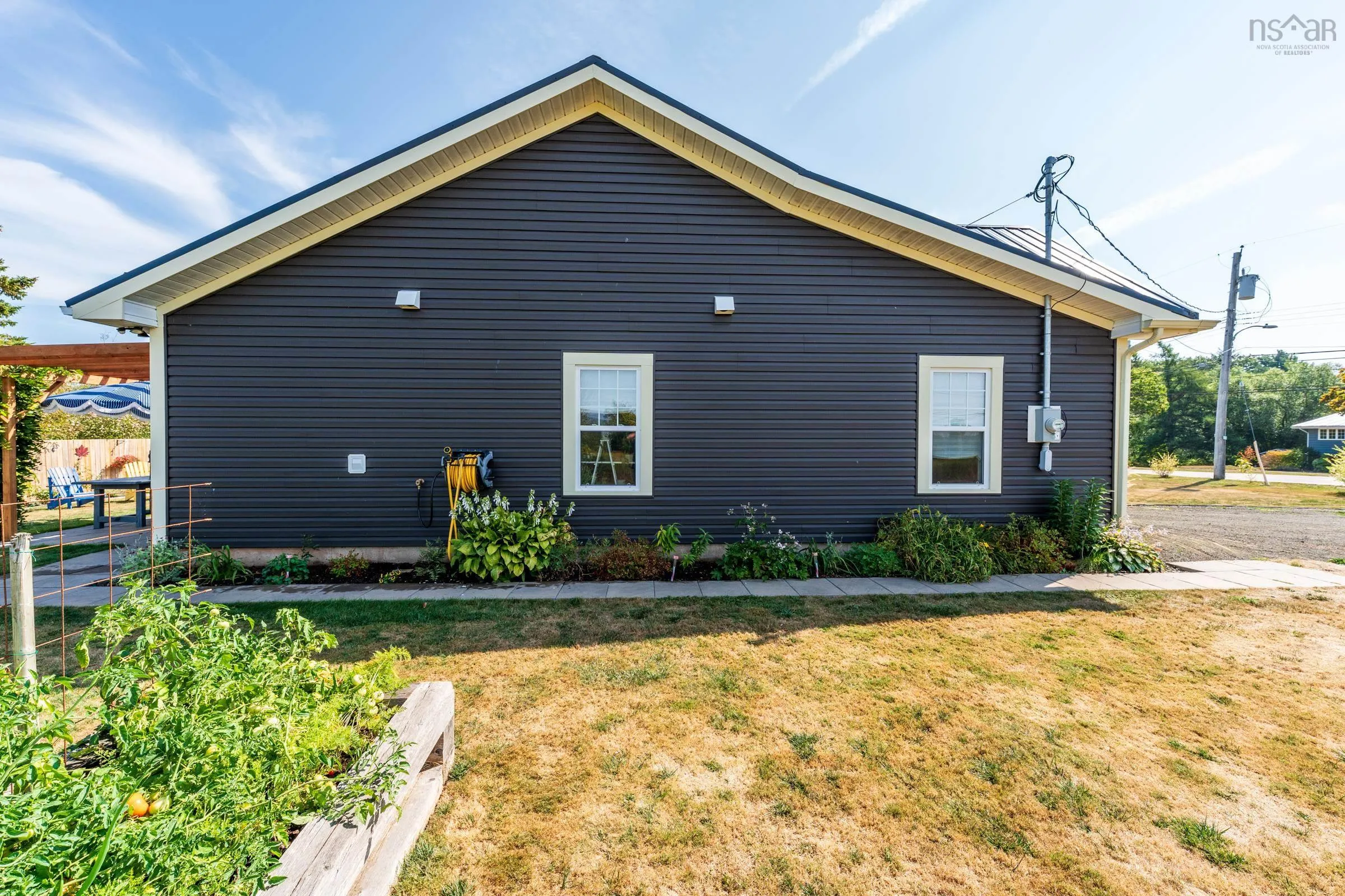 73 Granville Street, Bridgetown, NS B0S 1C0, 2 Bedrooms Bedrooms, ,1 BathroomBathrooms,Residential,For Sale,Granville,202522238