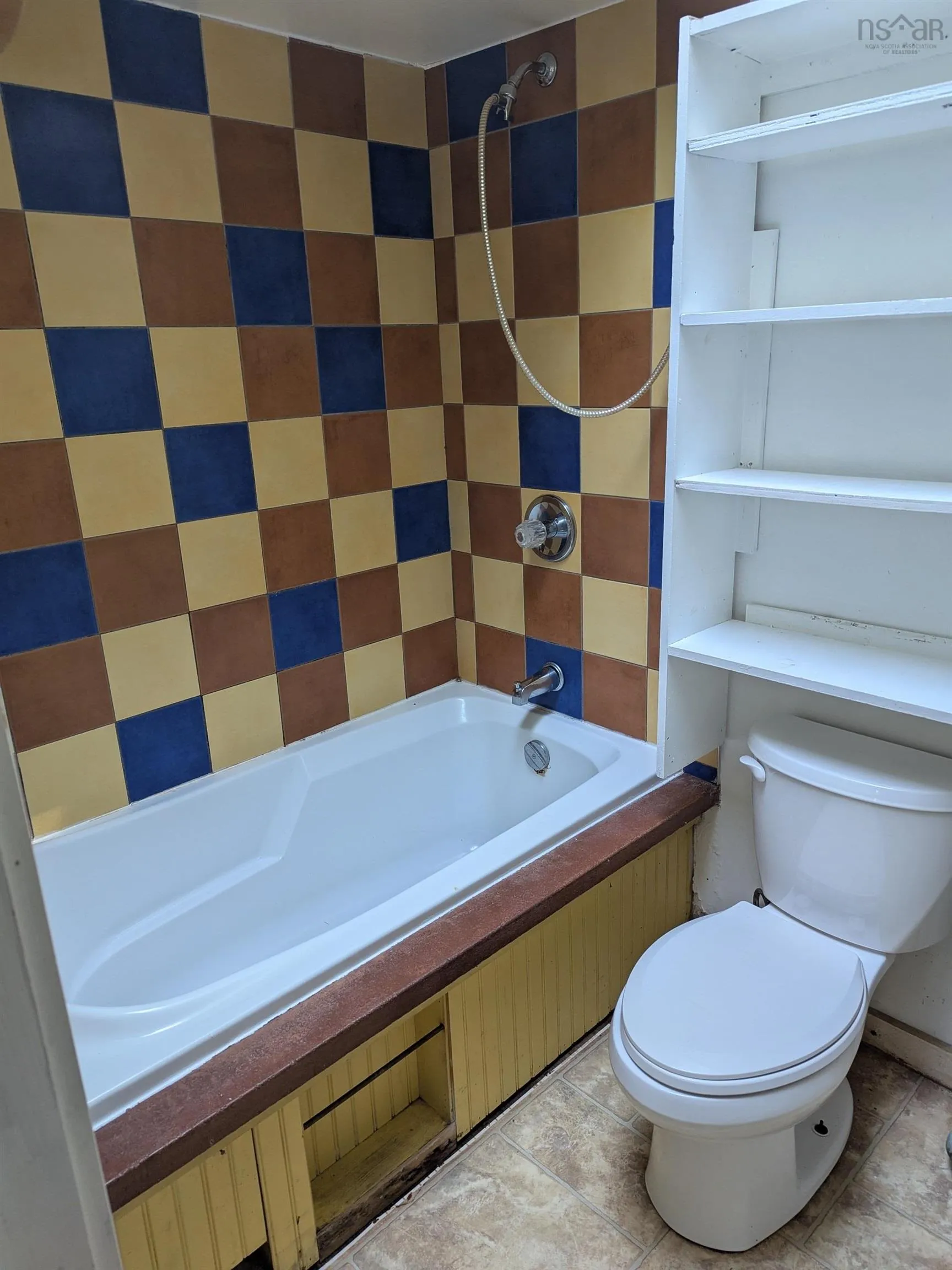 90 Highland Avenue, Wolfville, NS B4P 1Z6, 4 Bedrooms Bedrooms, ,1 BathroomBathrooms,Residential,For Sale,Highland,202517876