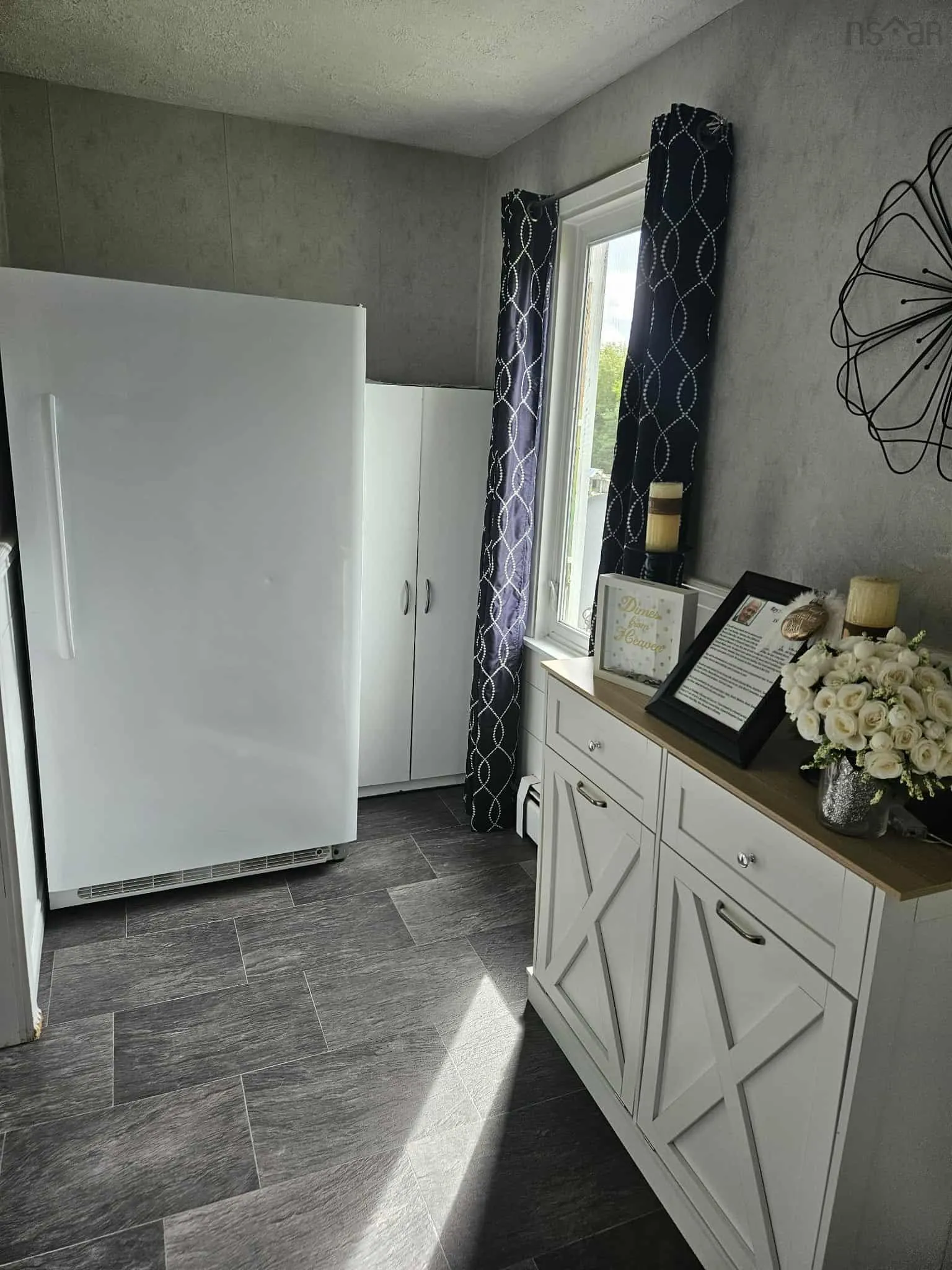21244 Sydney Road, Reserve Mines, NS B1E 1K1, 2 Bedrooms Bedrooms, ,1 BathroomBathrooms,Residential,For Sale,Sydney,202522979
