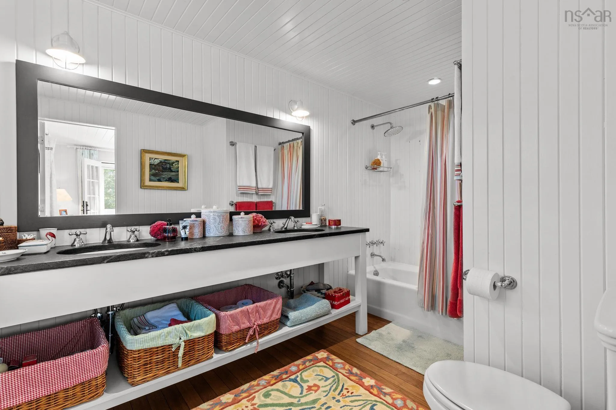 100 Walker Cut, Chester, NS B0J 1J0, 10 Bedrooms Bedrooms, ,9 BathroomsBathrooms,Residential,For Sale,Walker Cut,202521607