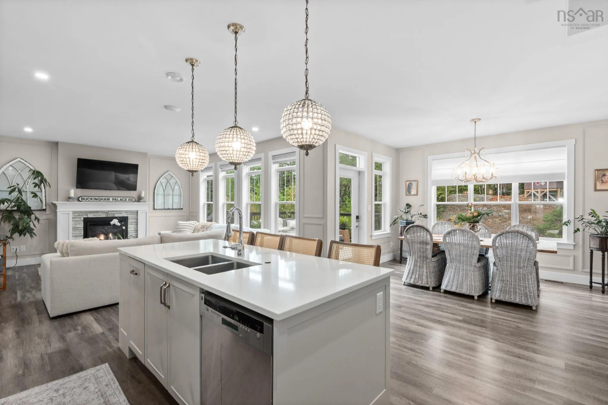 34 Evandale Lane, Bedford, NS B4B 0T2, 5 Bedrooms Bedrooms, ,4 BathroomsBathrooms,Residential,For Sale,Evandale,202521453