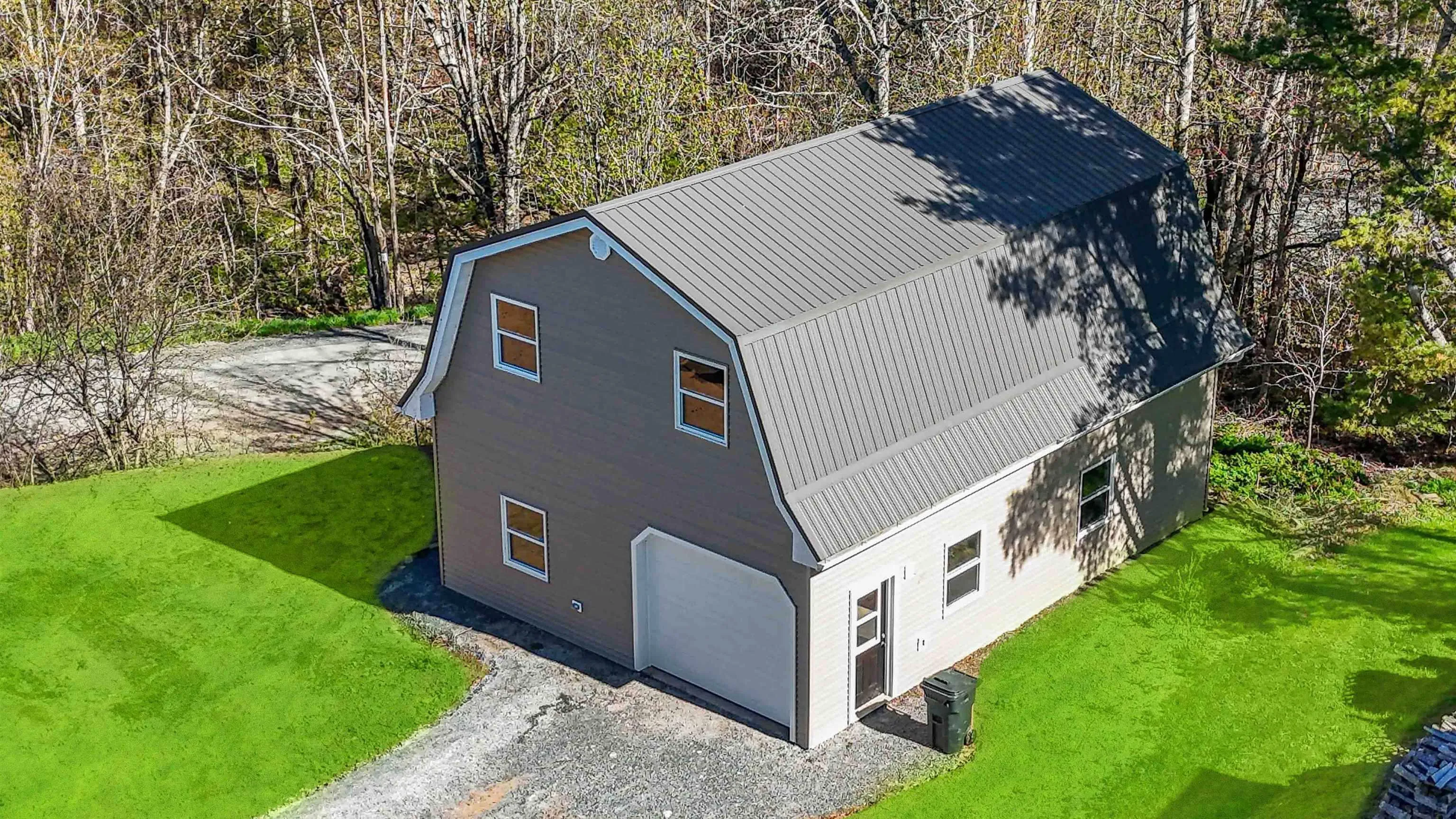 39 Robinson Road, Mill Village, NS B0N 2H0, 5 Bedrooms Bedrooms, ,2 BathroomsBathrooms,Residential,For Sale,Robinson,202511254