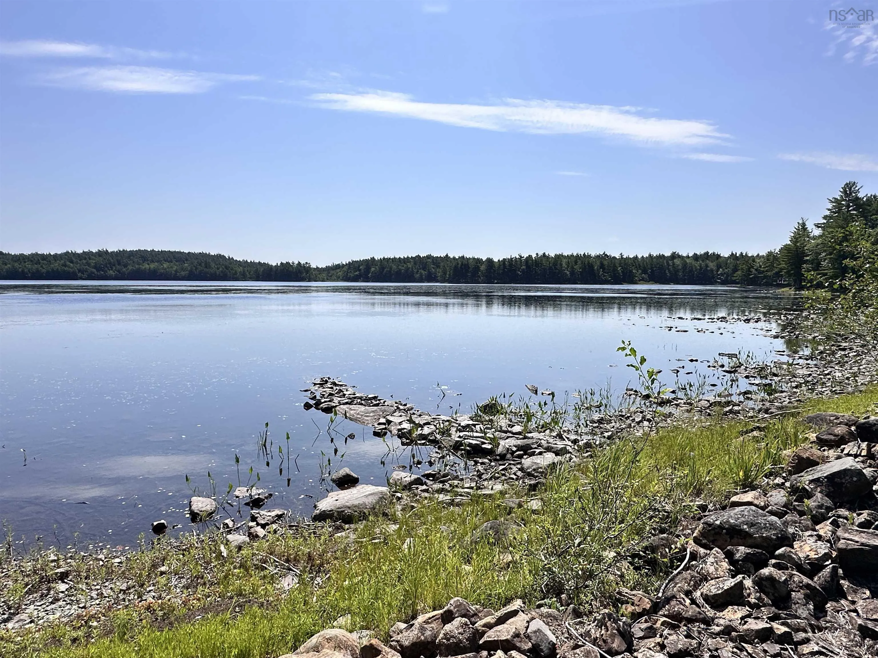 98 Lakeview Drive, Westfield, NS B0T 1B0, 2 Bedrooms Bedrooms, ,1 BathroomBathrooms,Residential,For Sale,Lake View,202519087