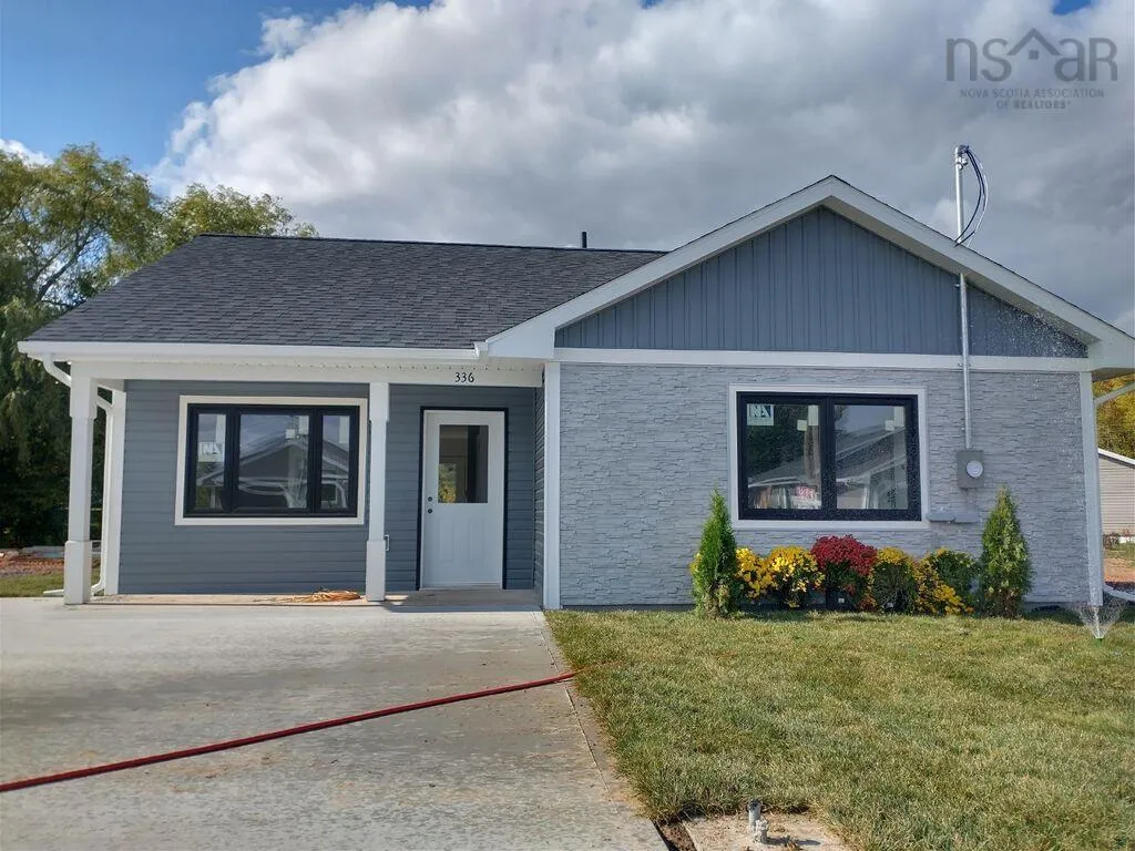 8 Nichols Avenue, North Kentville Ns B4n 3v7, 3 Bedrooms Bedrooms, ,2 BathroomsBathrooms,Residential,For Sale,Nichols,202508270