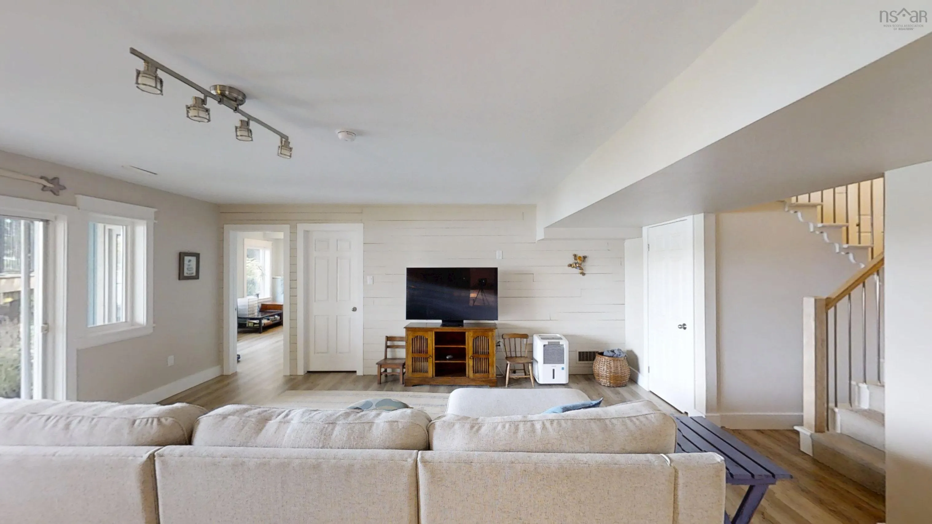 156 Parklea Drive, Head Of St. Margarets Bay, NS B3Z 2G5, 5 Bedrooms Bedrooms, ,5 BathroomsBathrooms,Residential,For Sale,Parklea,202520392
