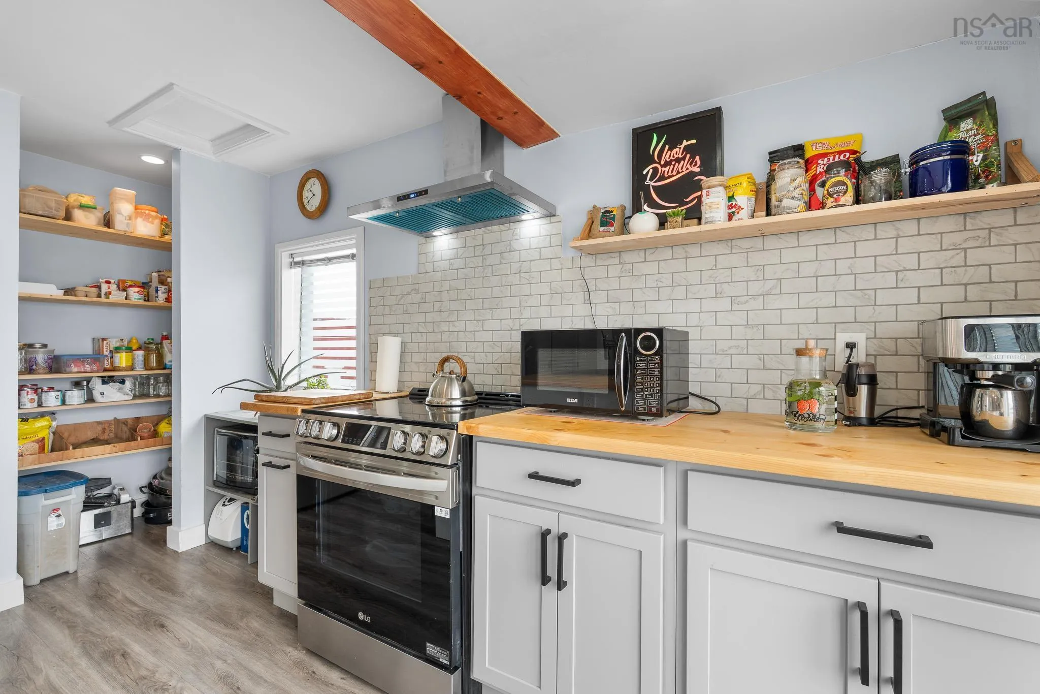 17 Ponderosa Lane, Lower West Pubnico Ns B0w 2m0, 4 Bedrooms Bedrooms, ,2 BathroomsBathrooms,Residential,For Sale,Ponderosa,202509194