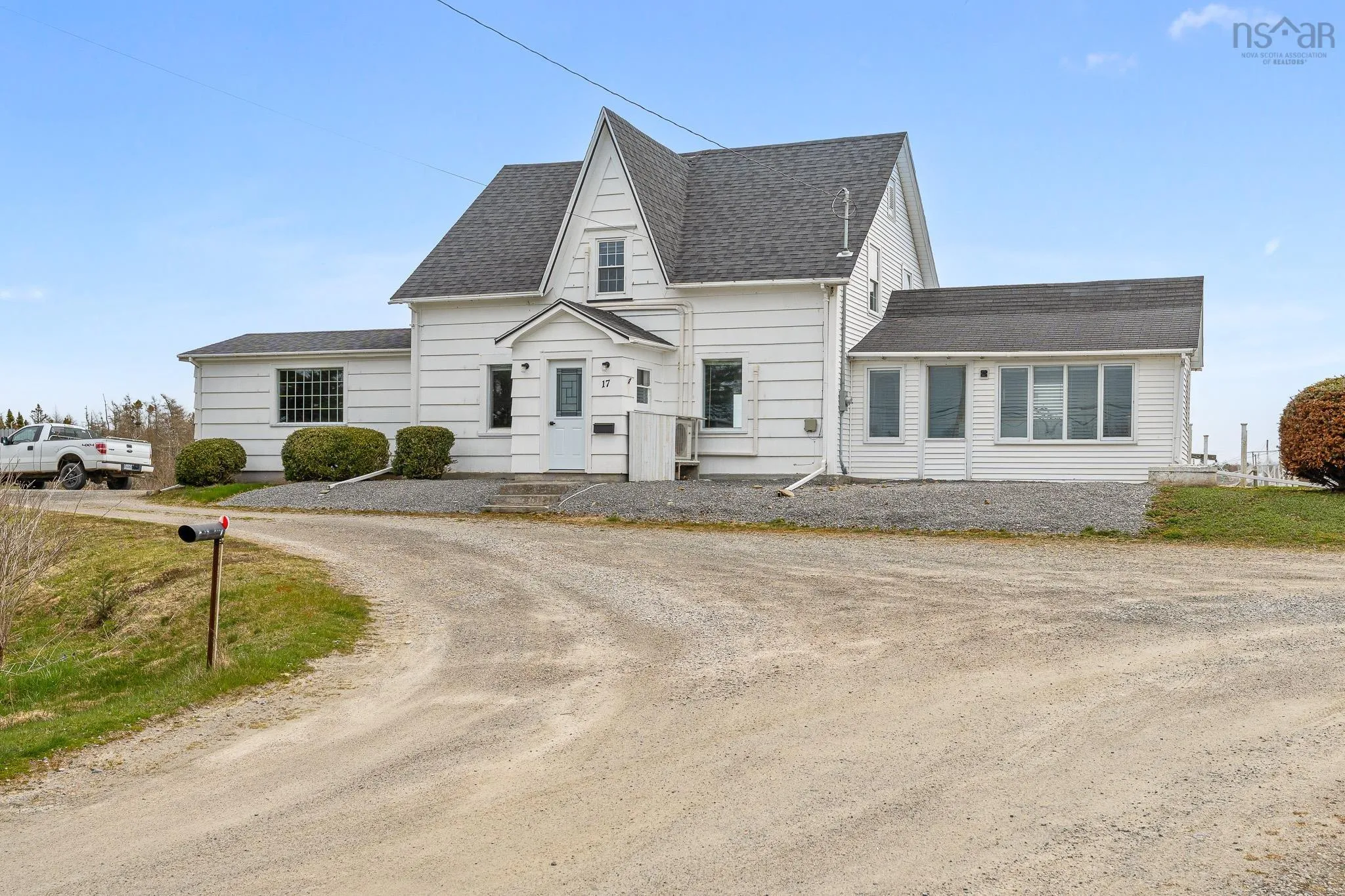 17 Ponderosa Lane, Lower West Pubnico Ns B0w 2m0, 4 Bedrooms Bedrooms, ,2 BathroomsBathrooms,Residential,For Sale,Ponderosa,202509194