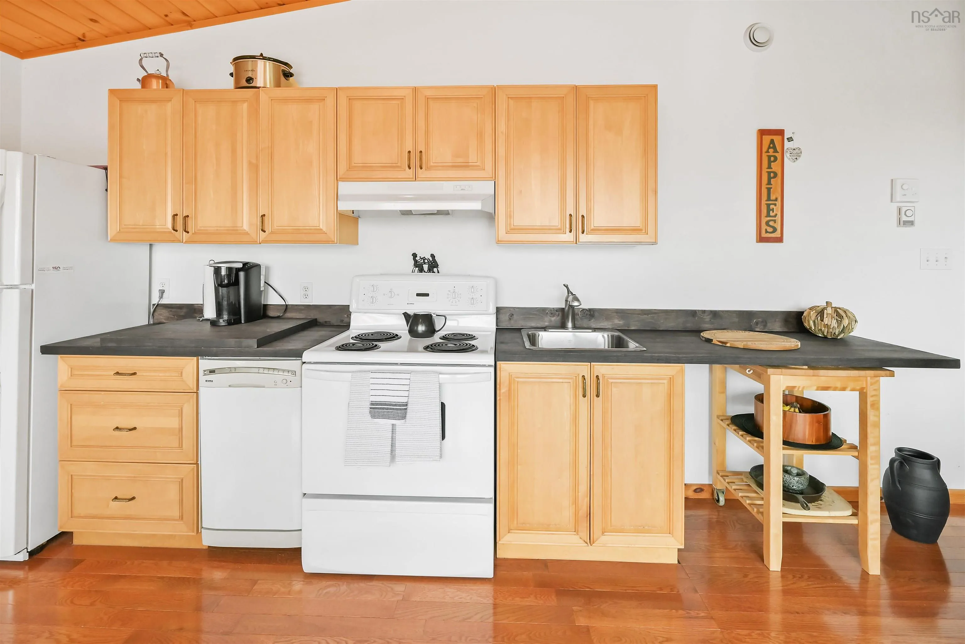 51 Nature Dream Boulevard, Roberta, NS B0E 3K0, 2 Bedrooms Bedrooms, ,2 BathroomsBathrooms,Residential,For Sale,Nature Dream,202517564