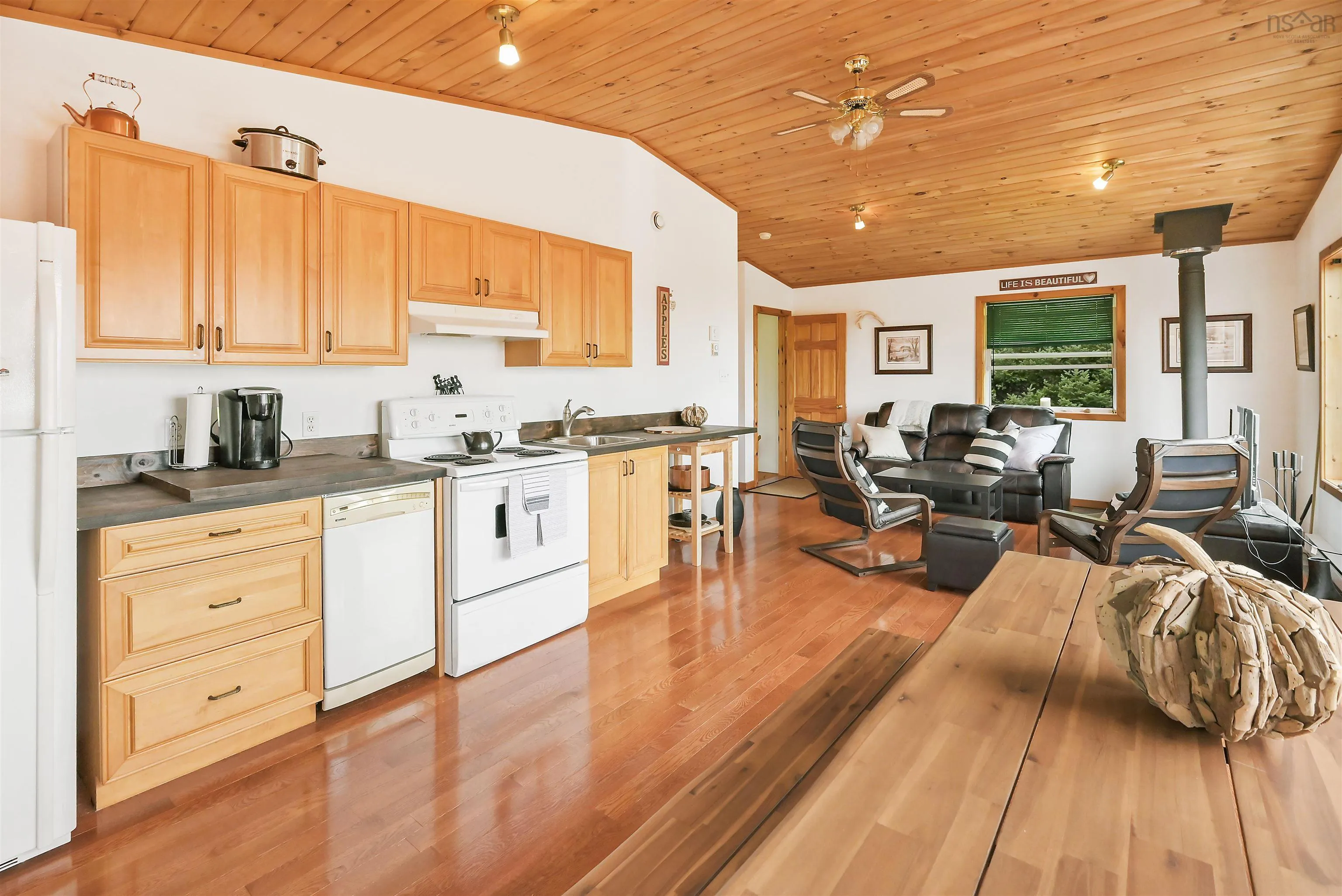 51 Nature Dream Boulevard, Roberta, NS B0E 3K0, 2 Bedrooms Bedrooms, ,2 BathroomsBathrooms,Residential,For Sale,Nature Dream,202517564
