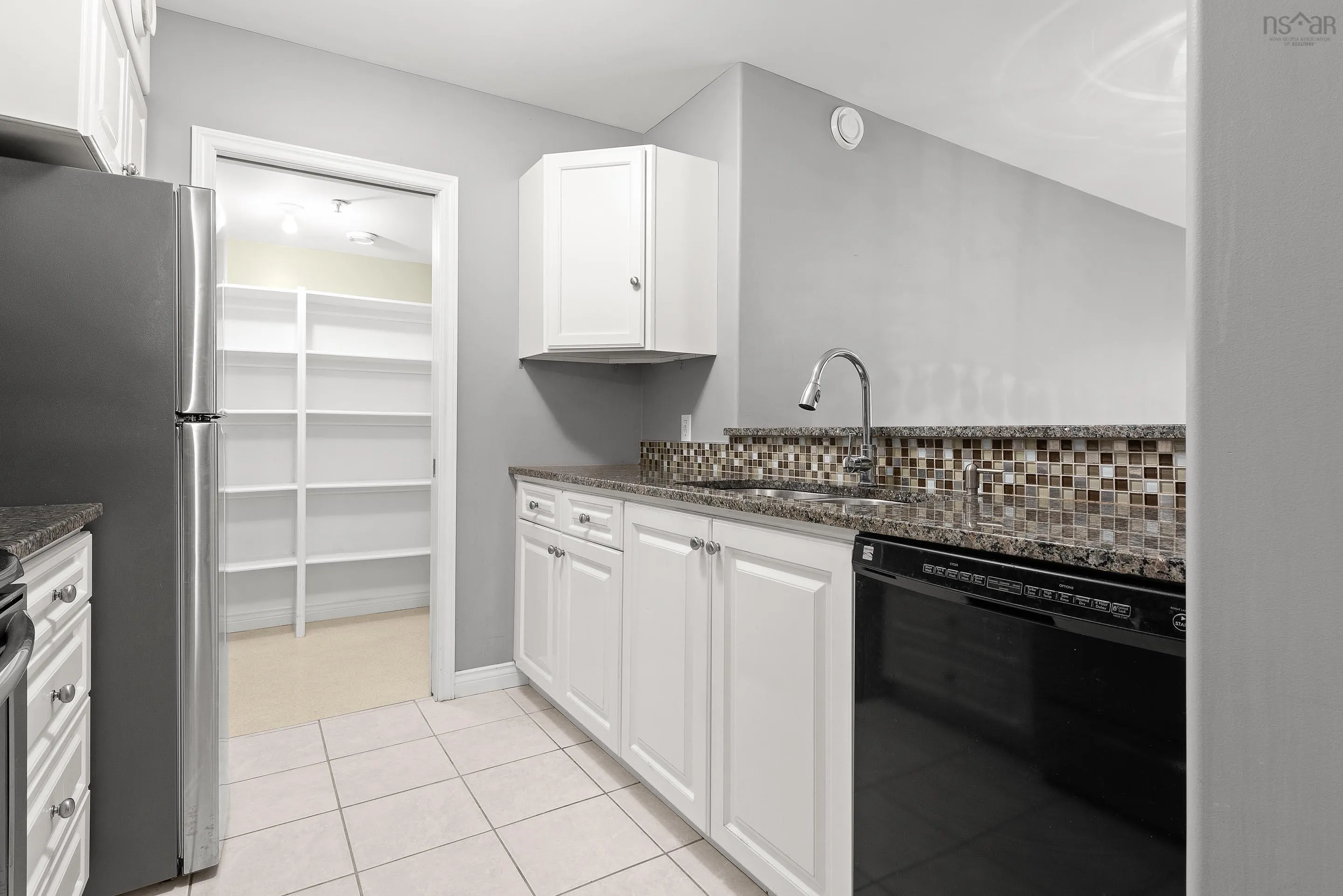 103-40 Waterfront Drive, Bedford, NS B4A 4J1, 2 Bedrooms Bedrooms, ,2 BathroomsBathrooms,Residential,For Sale,Waterfront,202524171