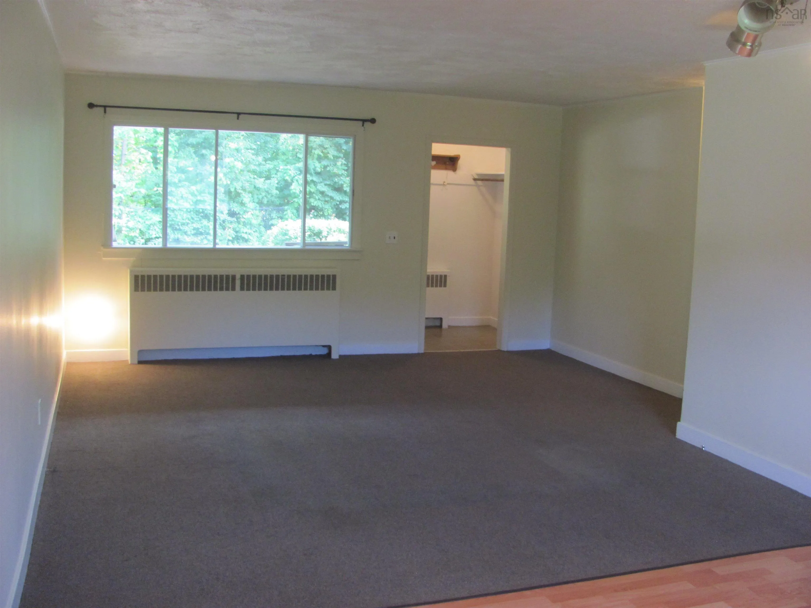 993 King Street, Windsor Ns B0n 2t0, 24 Bedrooms Bedrooms, ,Residential Income,For Sale,King,202509769