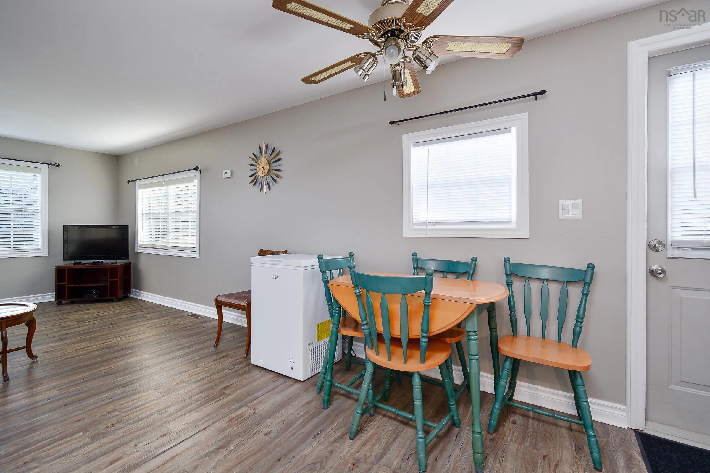 104 Butts Street, Sydney Mines, NS B1V 1N5, 2 Bedrooms Bedrooms, ,1 BathroomBathrooms,Residential,For Sale,Butts,202523115