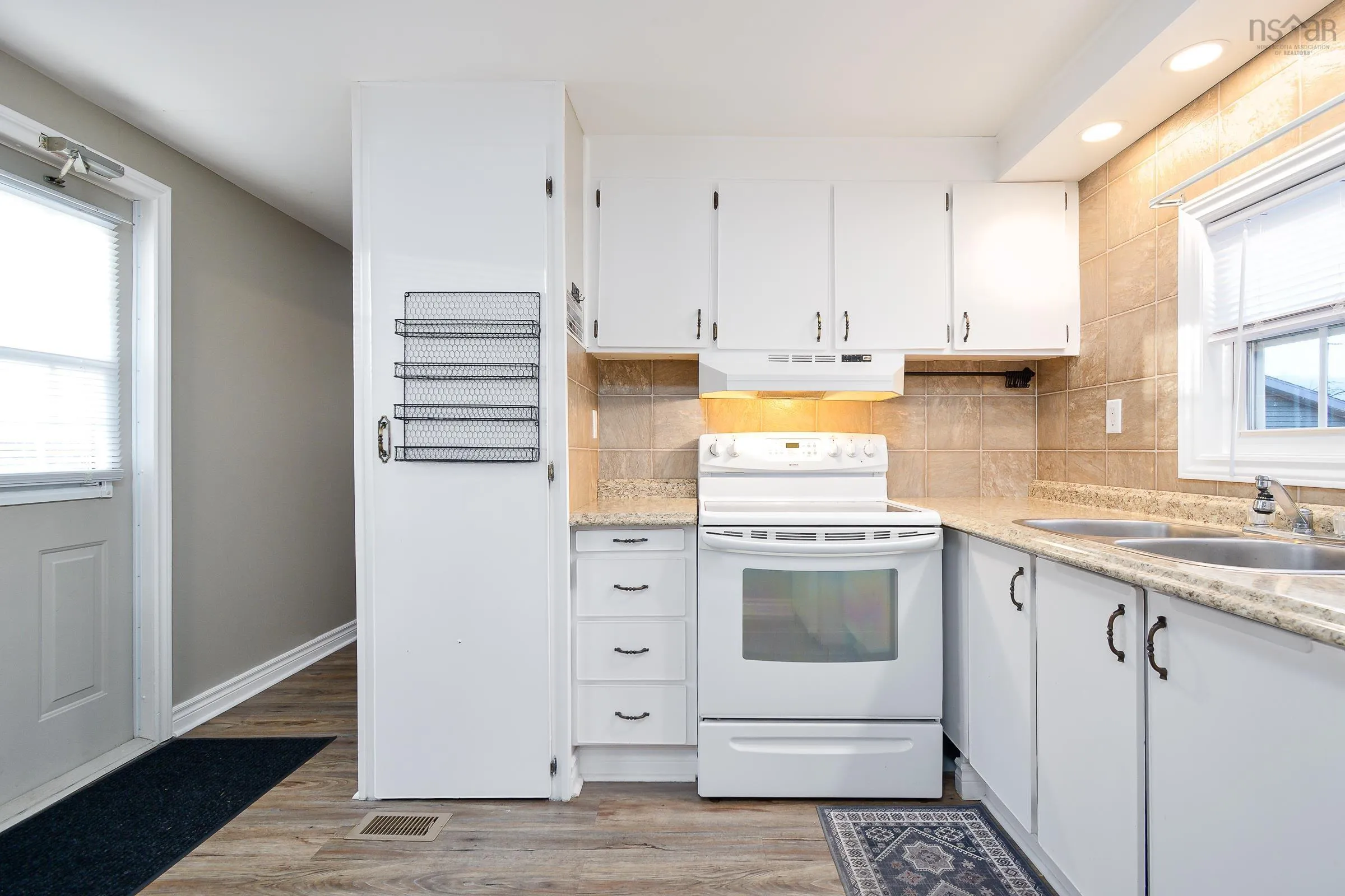 104 Butts Street, Sydney Mines, NS B1V 1N5, 2 Bedrooms Bedrooms, ,1 BathroomBathrooms,Residential,For Sale,Butts,202523115