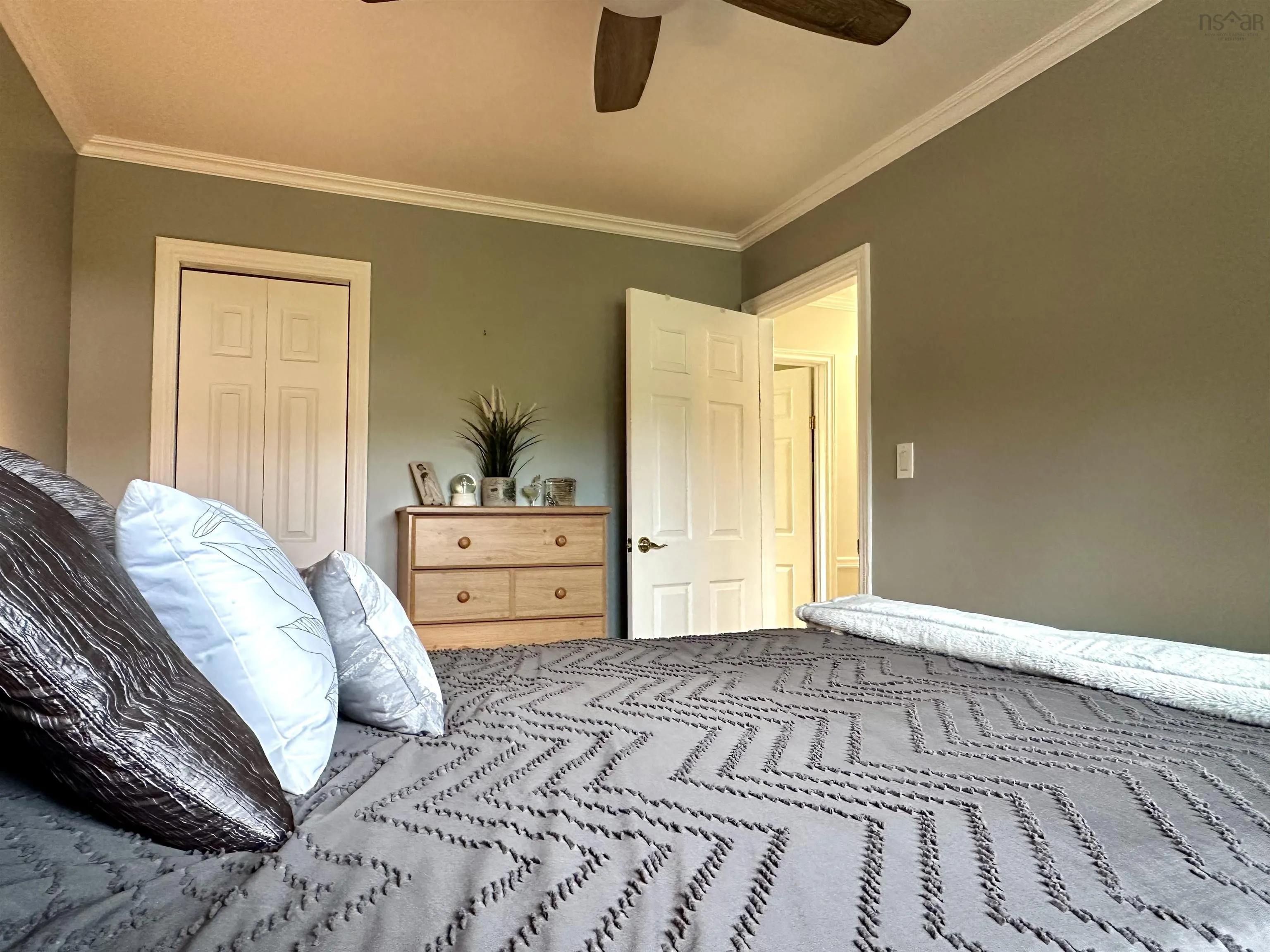 17 Willowdale Drive, Glace Bay, NS B1A 4B3, 3 Bedrooms Bedrooms, ,2 BathroomsBathrooms,Residential,For Sale,Willowdale,202517464