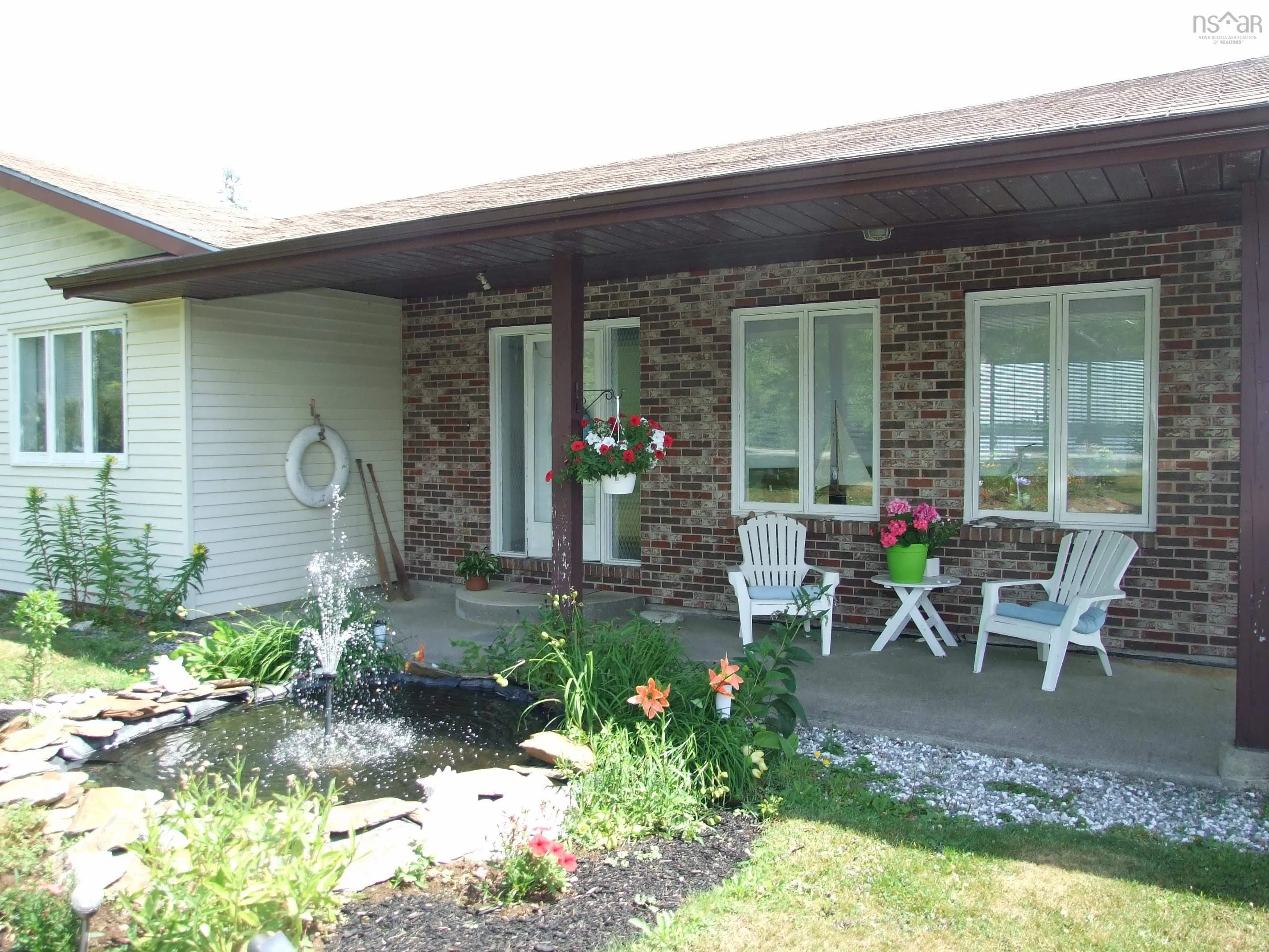 264 Brighton Road, Lockeport Ns B0t 1l0, 4 Bedrooms Bedrooms, ,2 BathroomsBathrooms,Residential,For Sale,Brighton,202502310