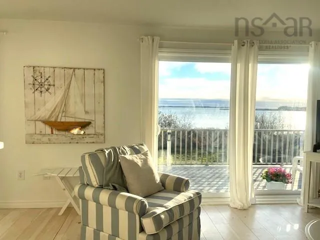 264 Brighton Road, Lockeport Ns B0t 1l0, 4 Bedrooms Bedrooms, ,2 BathroomsBathrooms,Residential,For Sale,Brighton,202502310